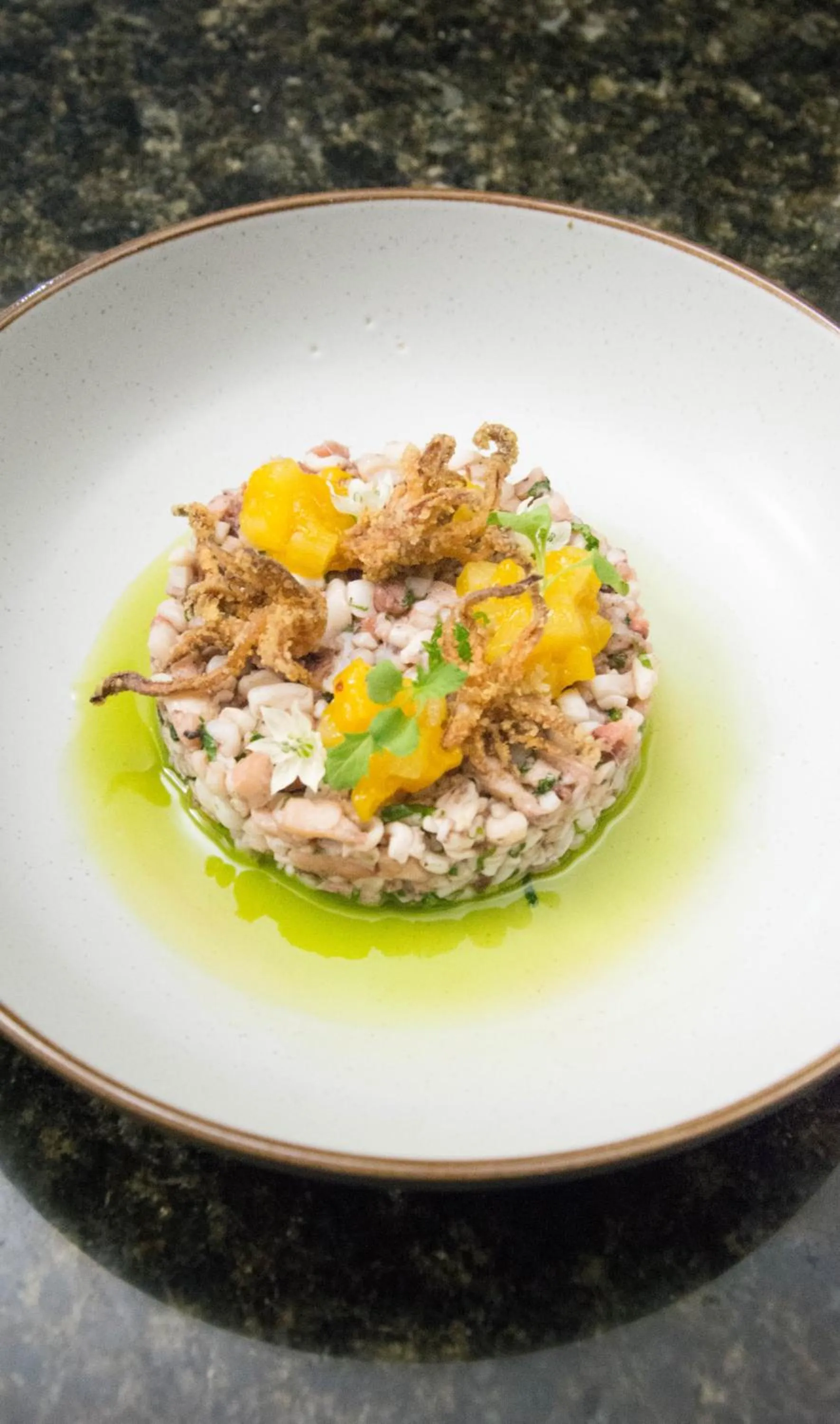 Restaurant/places to eat in Aquarius Hotel Boutique