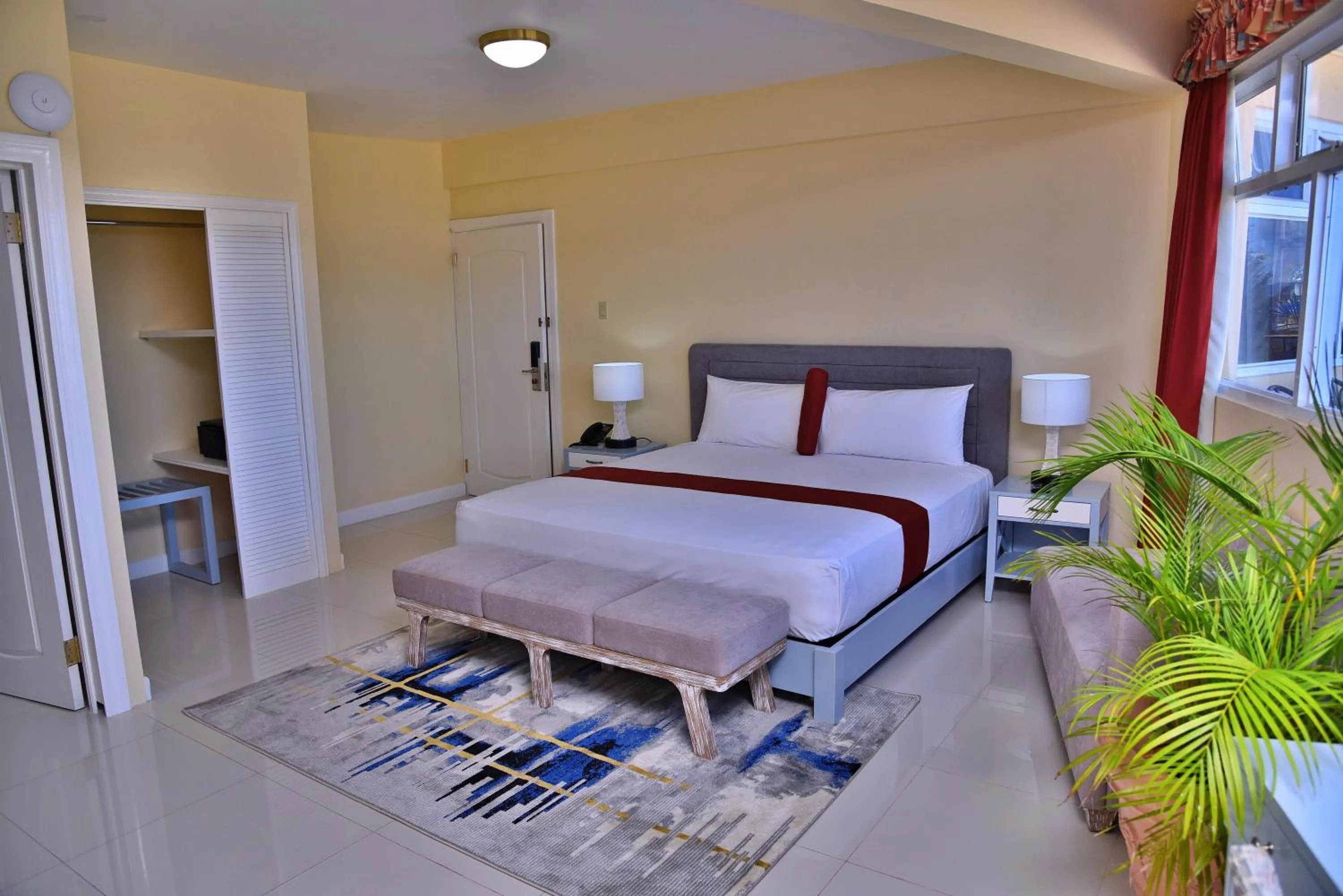 Bed in Hotel Grand A View