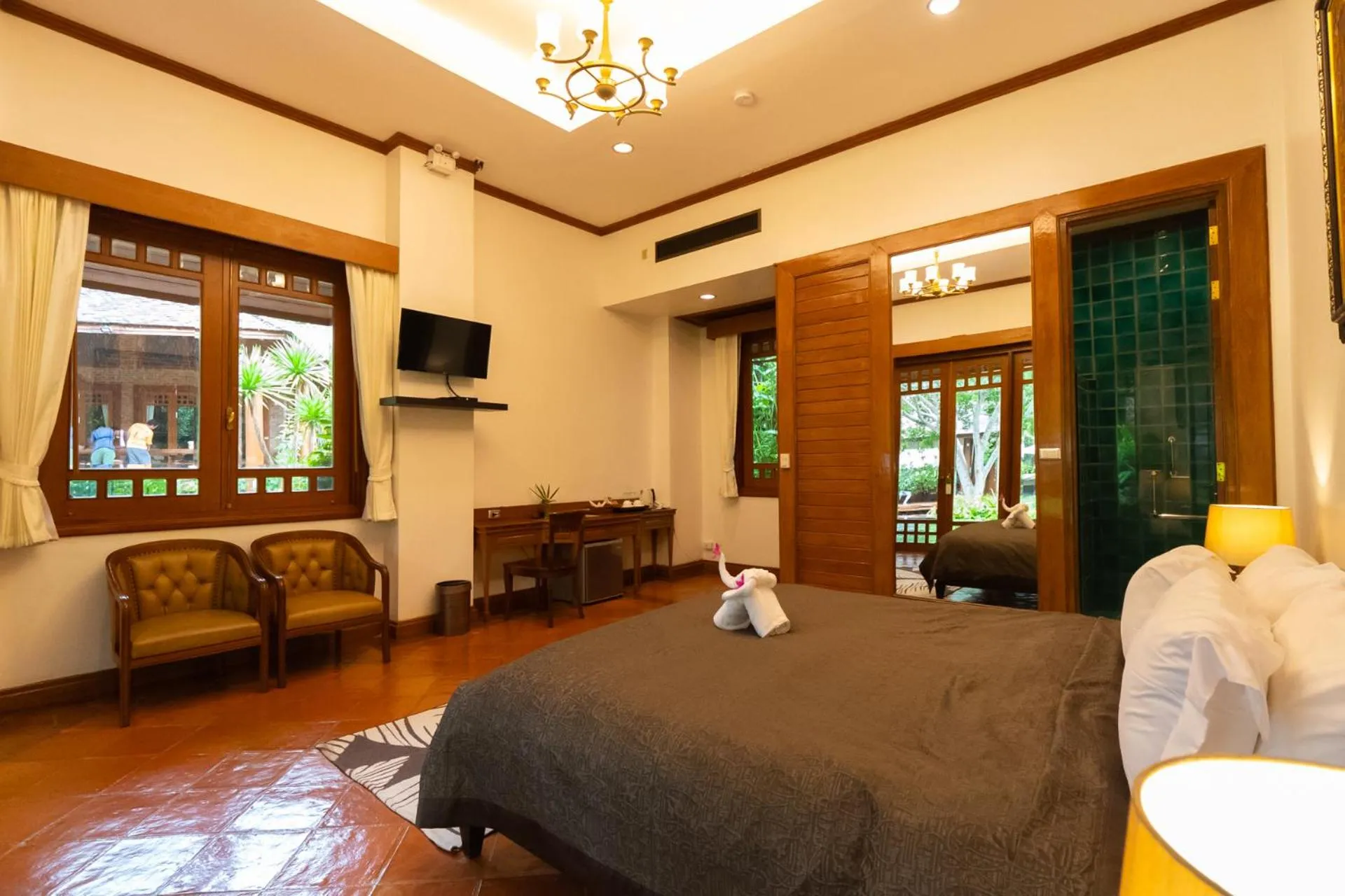 Photo of the whole room, Bed in Chayana Resort