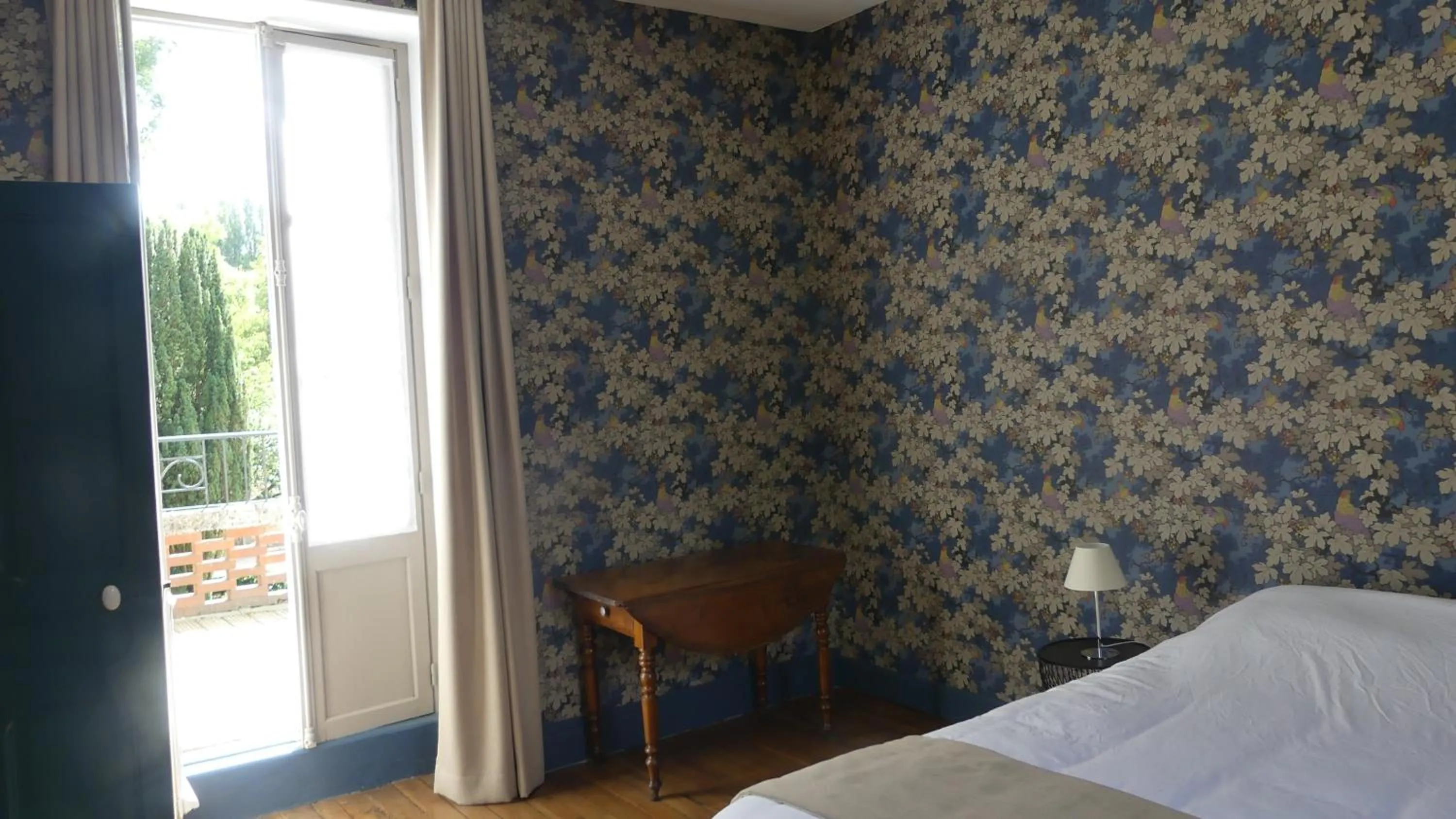 Bedroom, Bed in Maison du Moulin