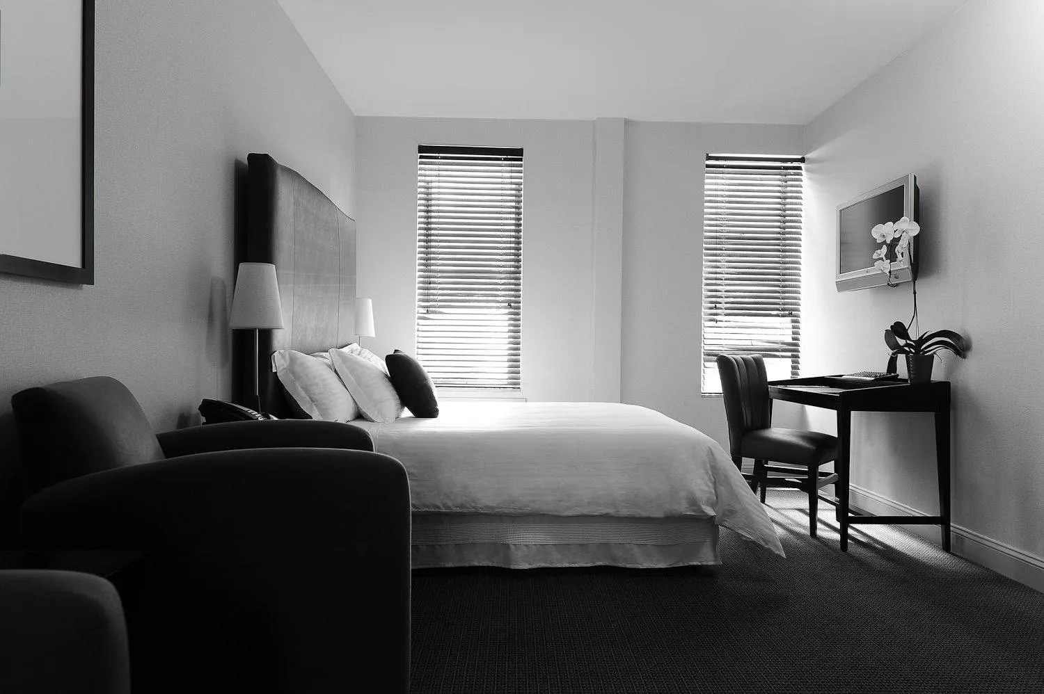 Bed in Washington Jefferson Hotel - Times Square North