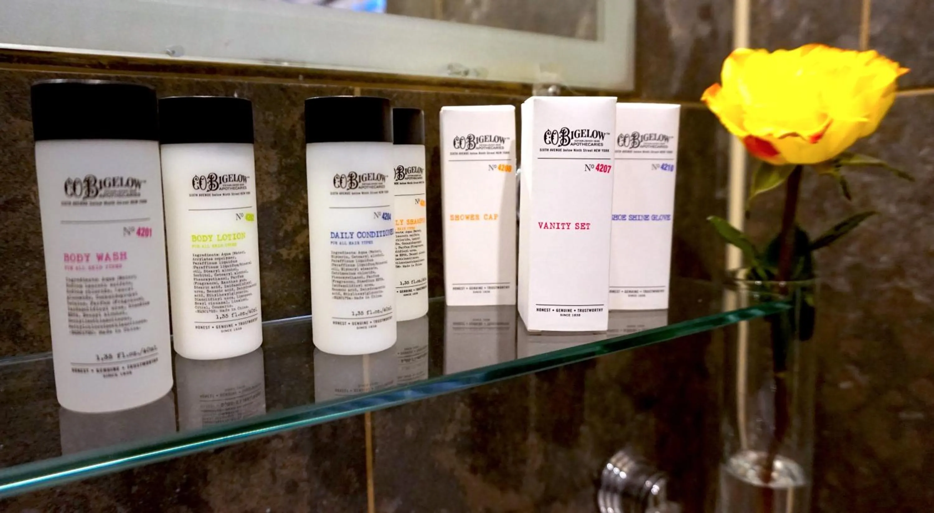 Bathroom in Washington Jefferson Hotel - Times Square North