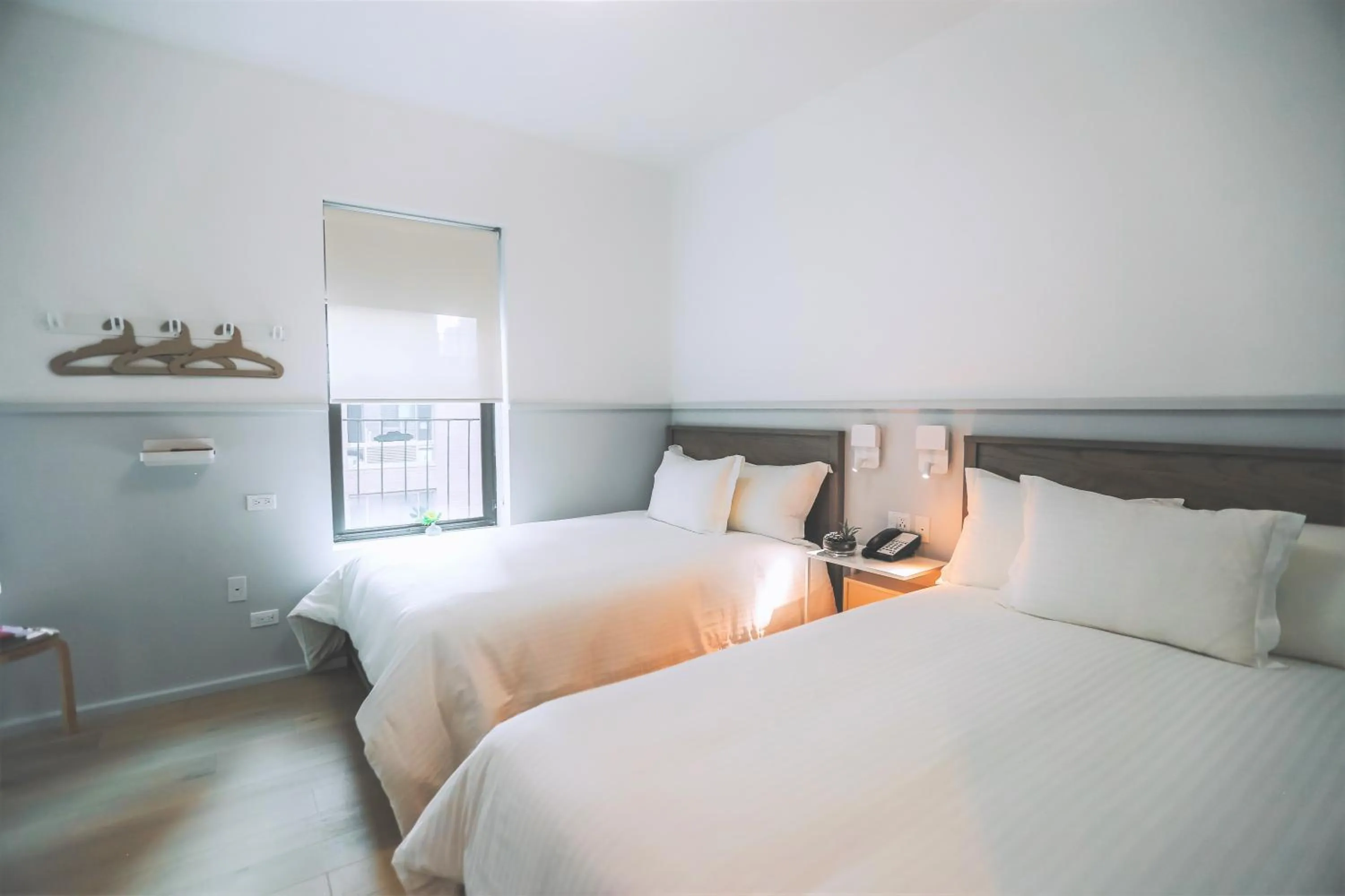 Bedroom in Washington Jefferson Hotel - Times Square North