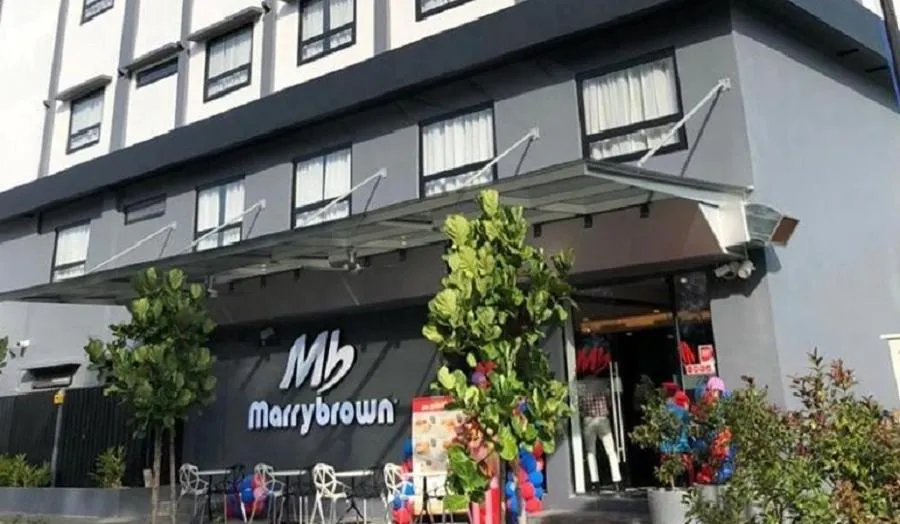 Restaurant/places to eat in TSR Seafront Hotel