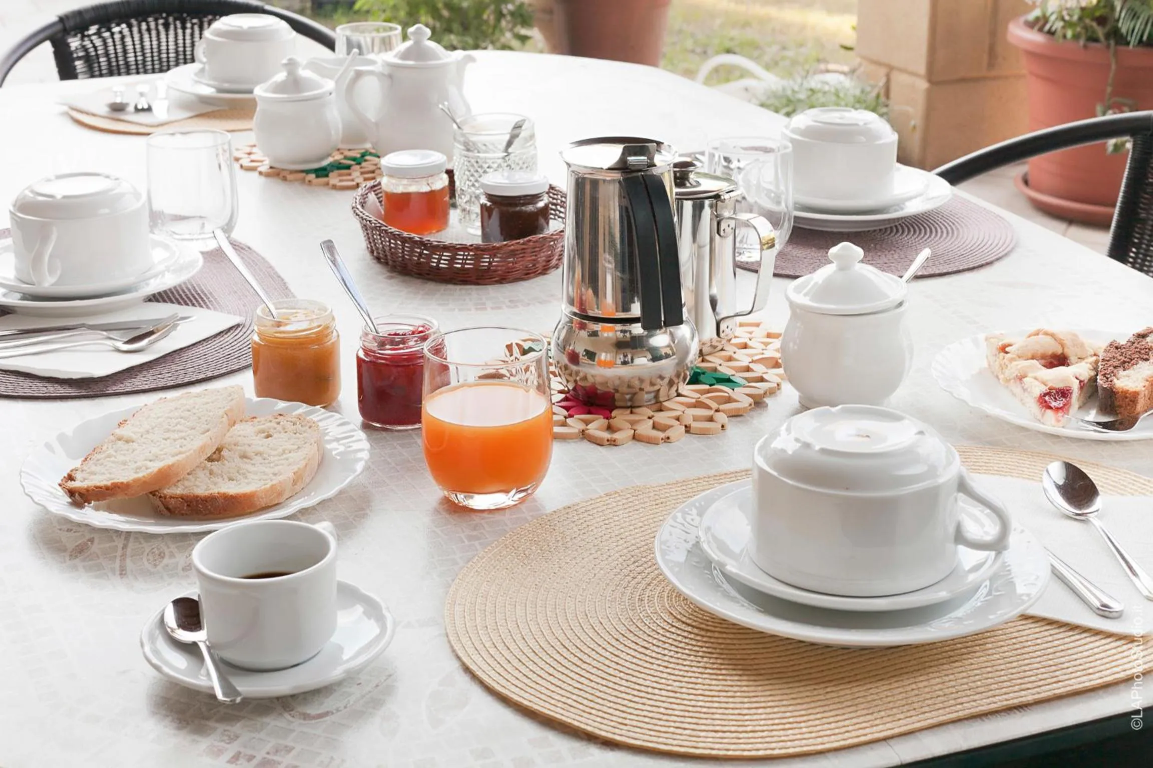 Coffee/tea facilities in Villa Delle Palme