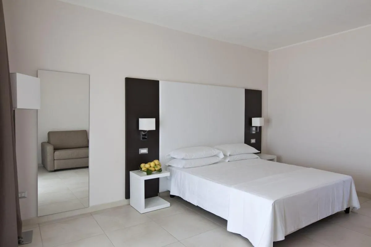 Photo of the whole room, Bed in Eco Resort Dei Siriti