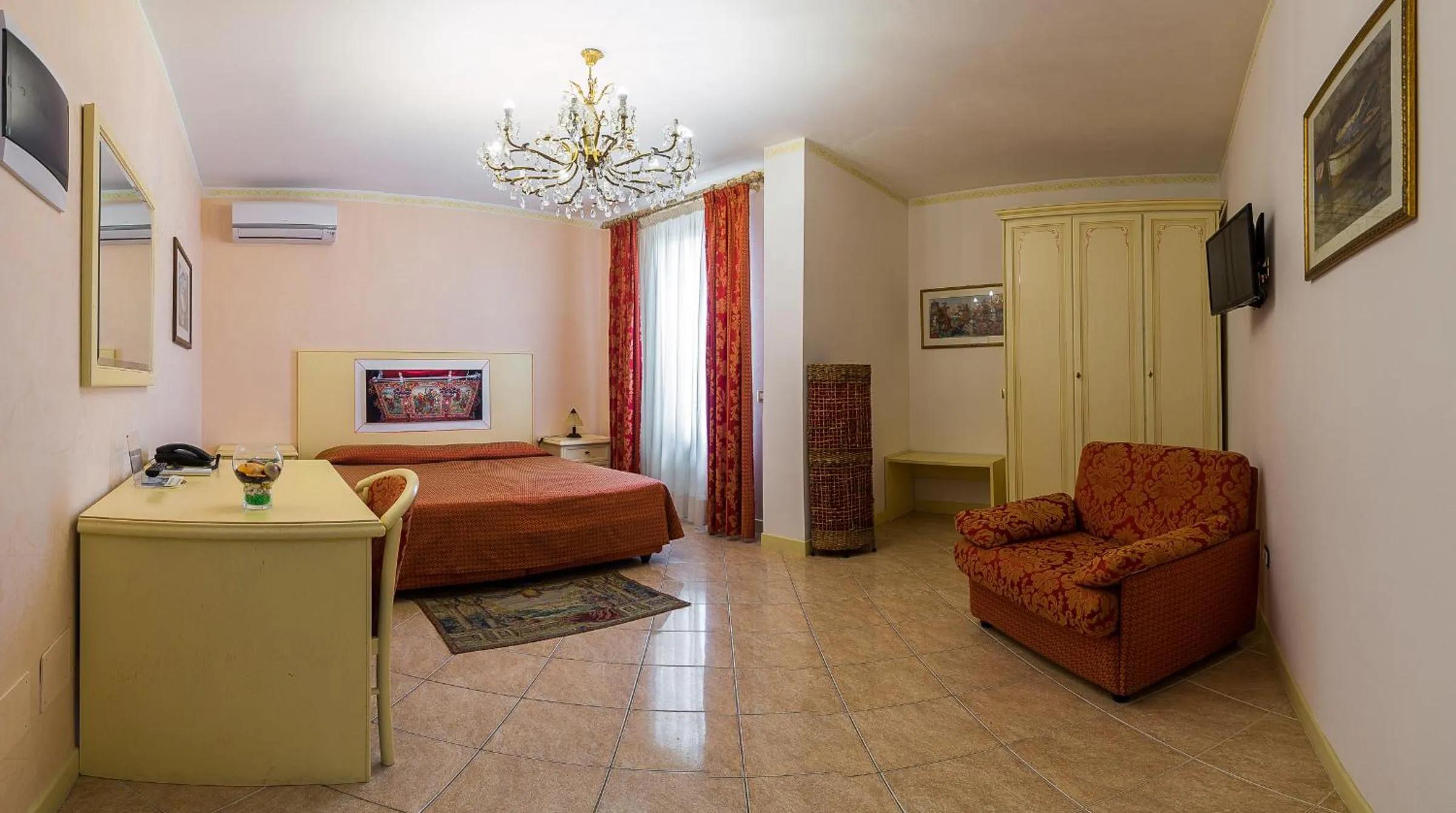 Bed in Hotel Centrale Bagheria