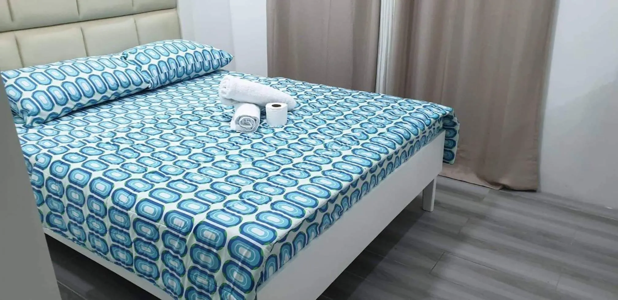 Bed in Tagaytay Serin by Bea and RM