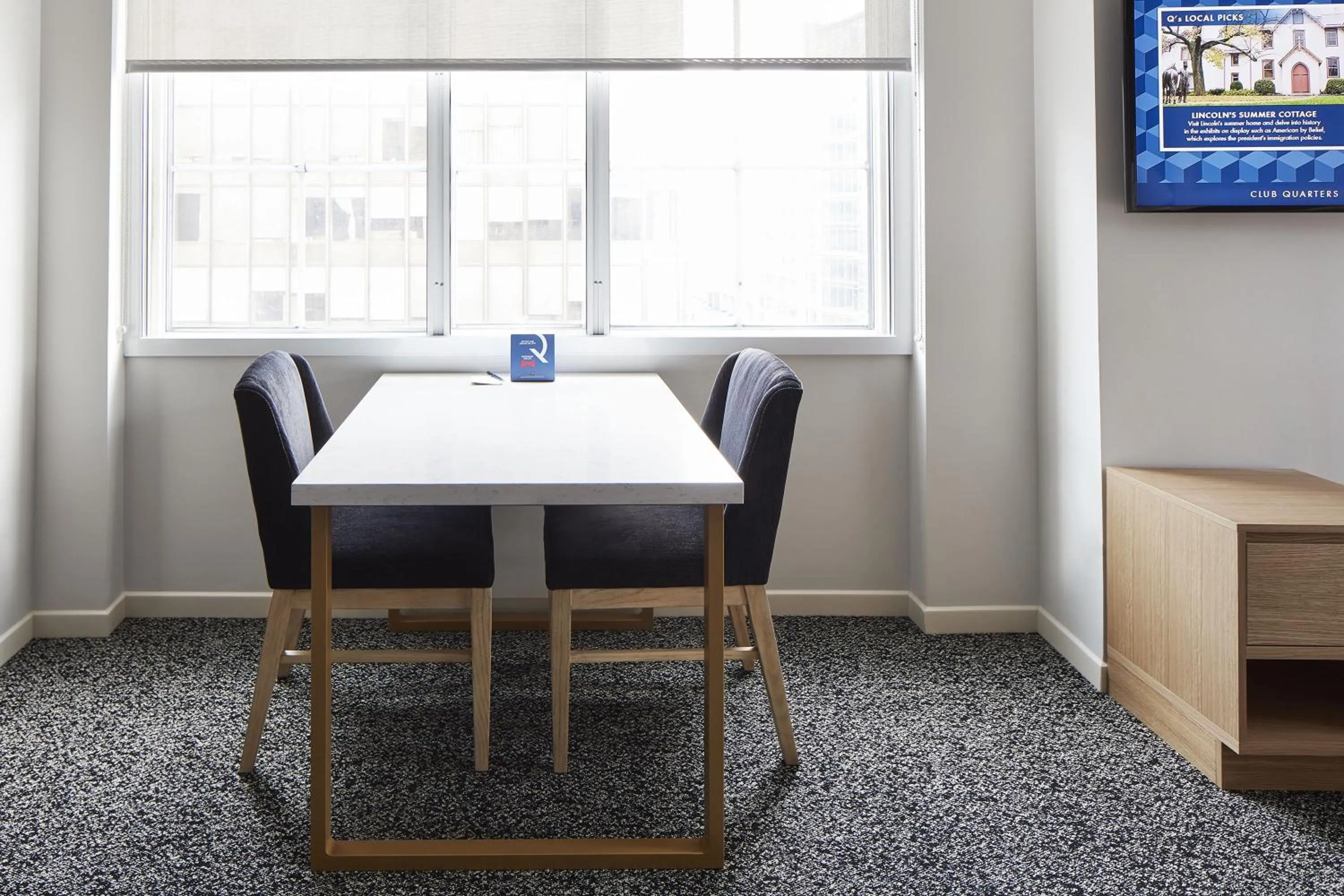 Bedroom in Club Quarters Hotel White House, Washington DC