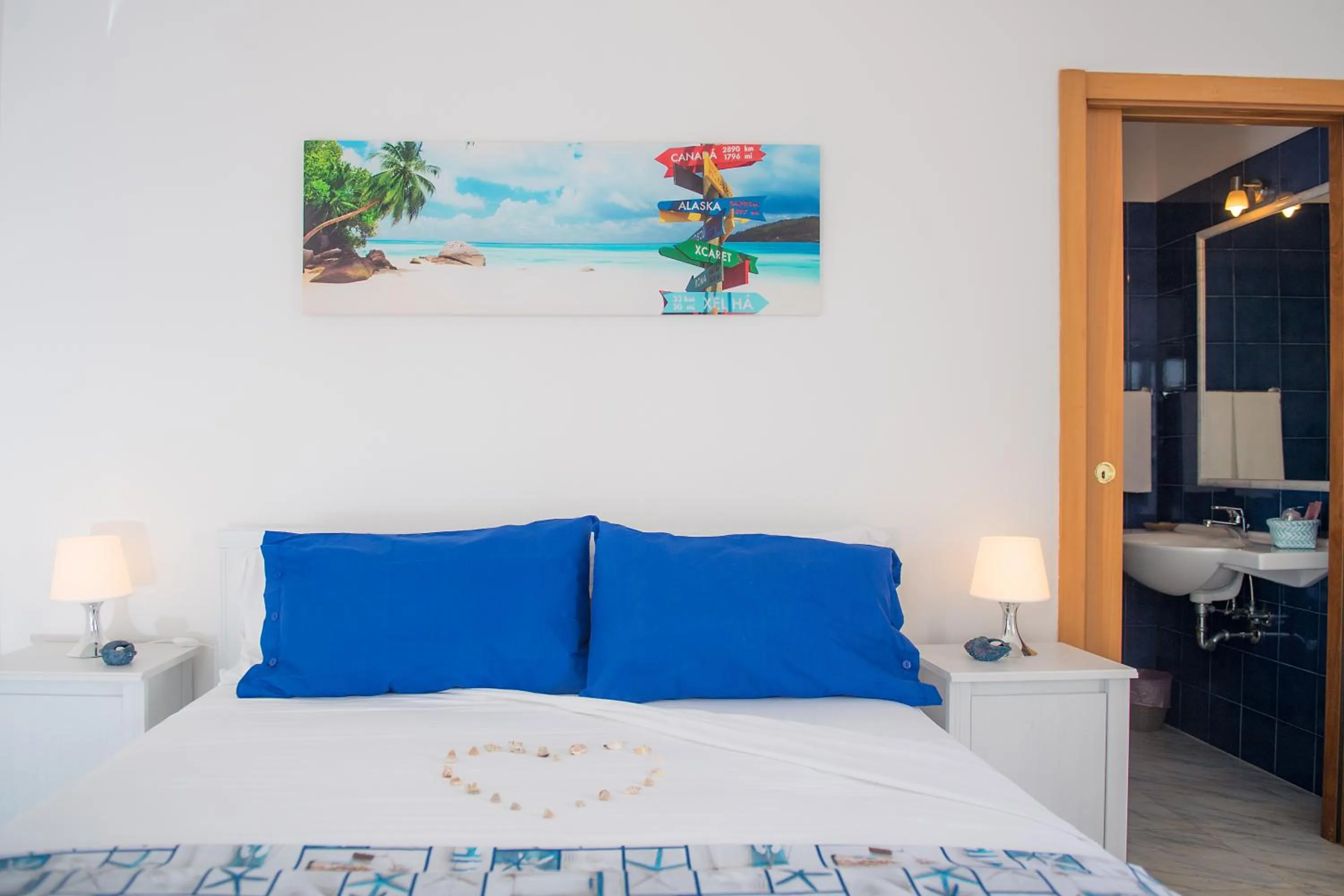 Decorative detail, Bed in Hotel San Giovanni