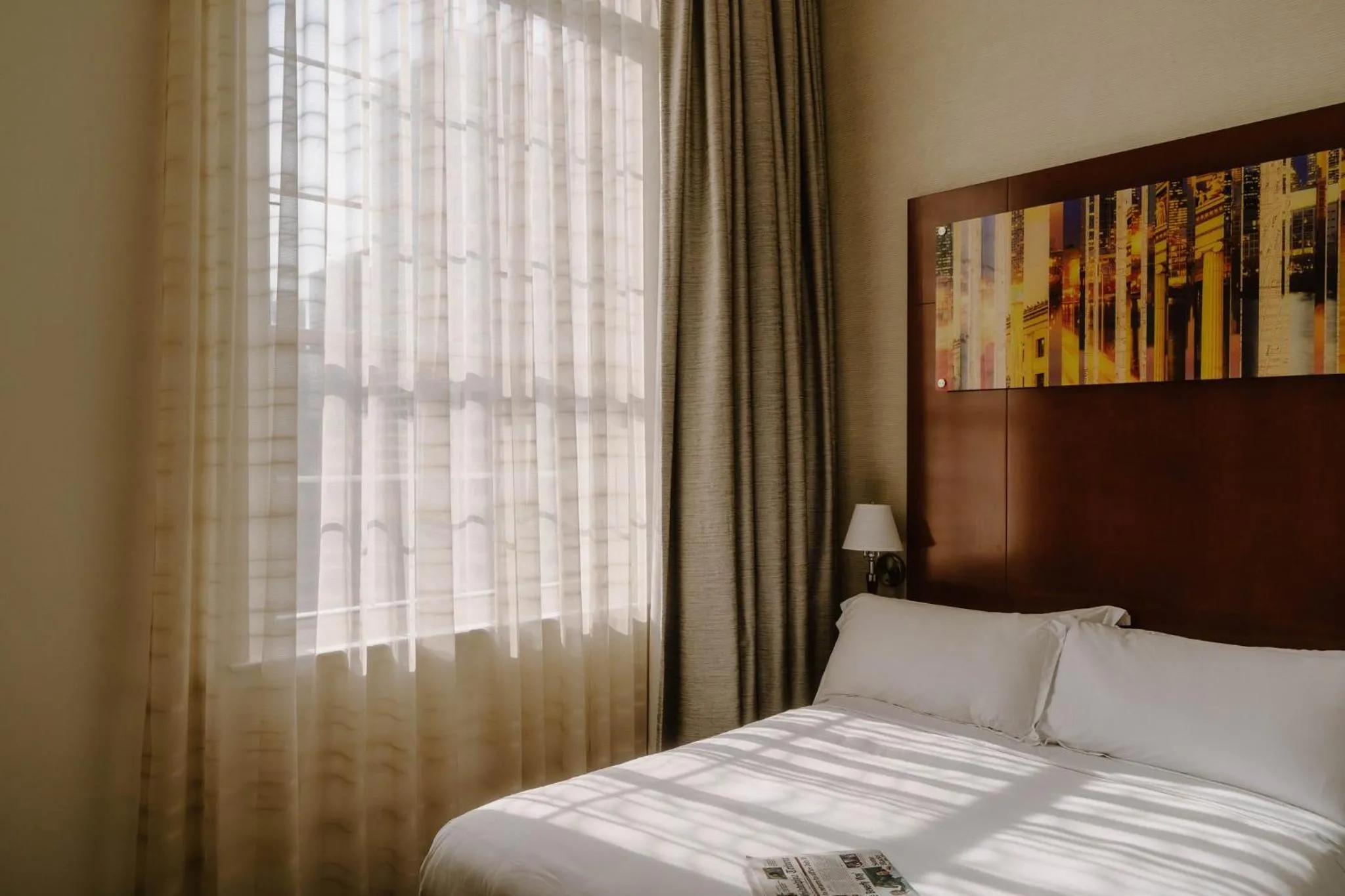 Bedroom, Bed in Club Quarters Hotel Rittenhouse Square, Philadelphia