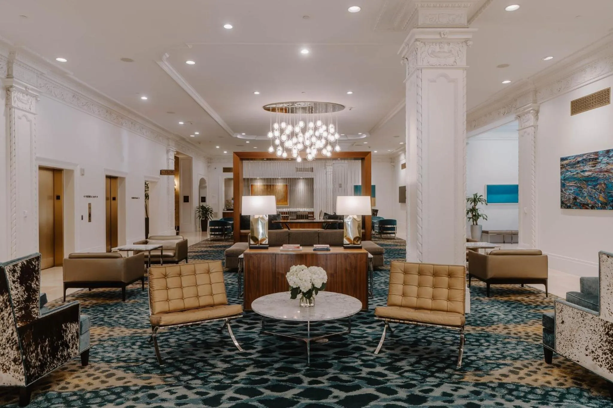 Lounge or bar in Club Quarters Hotel Downtown, Houston