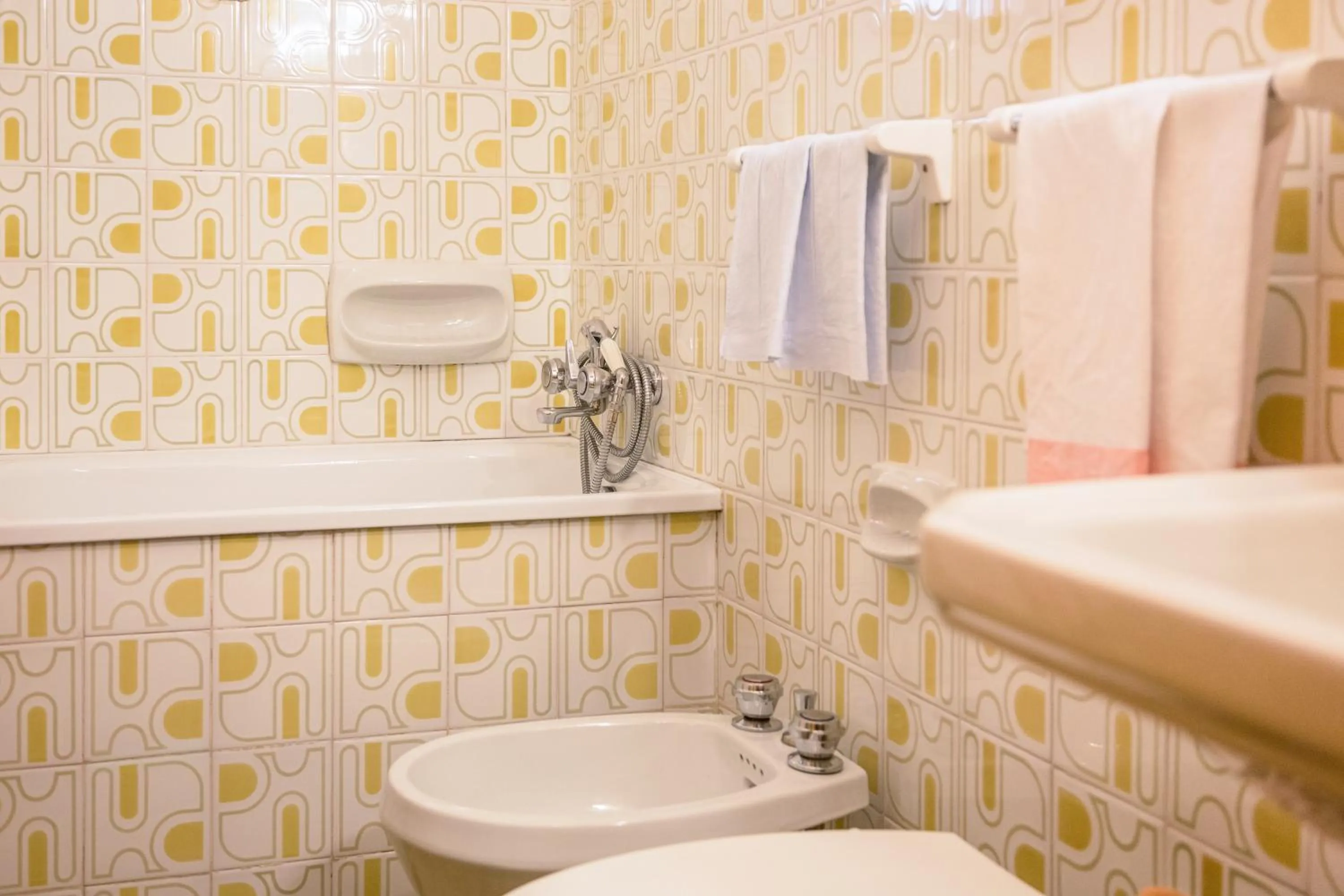 Bathroom in Albergo Centrale Scanno