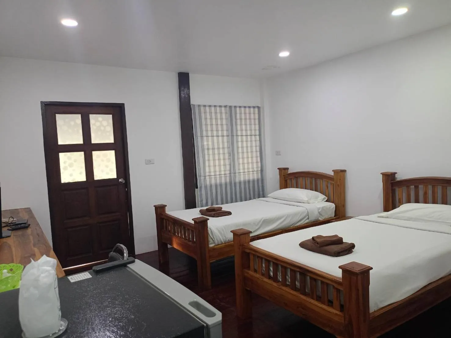 Bed in Jansom Beach Resort