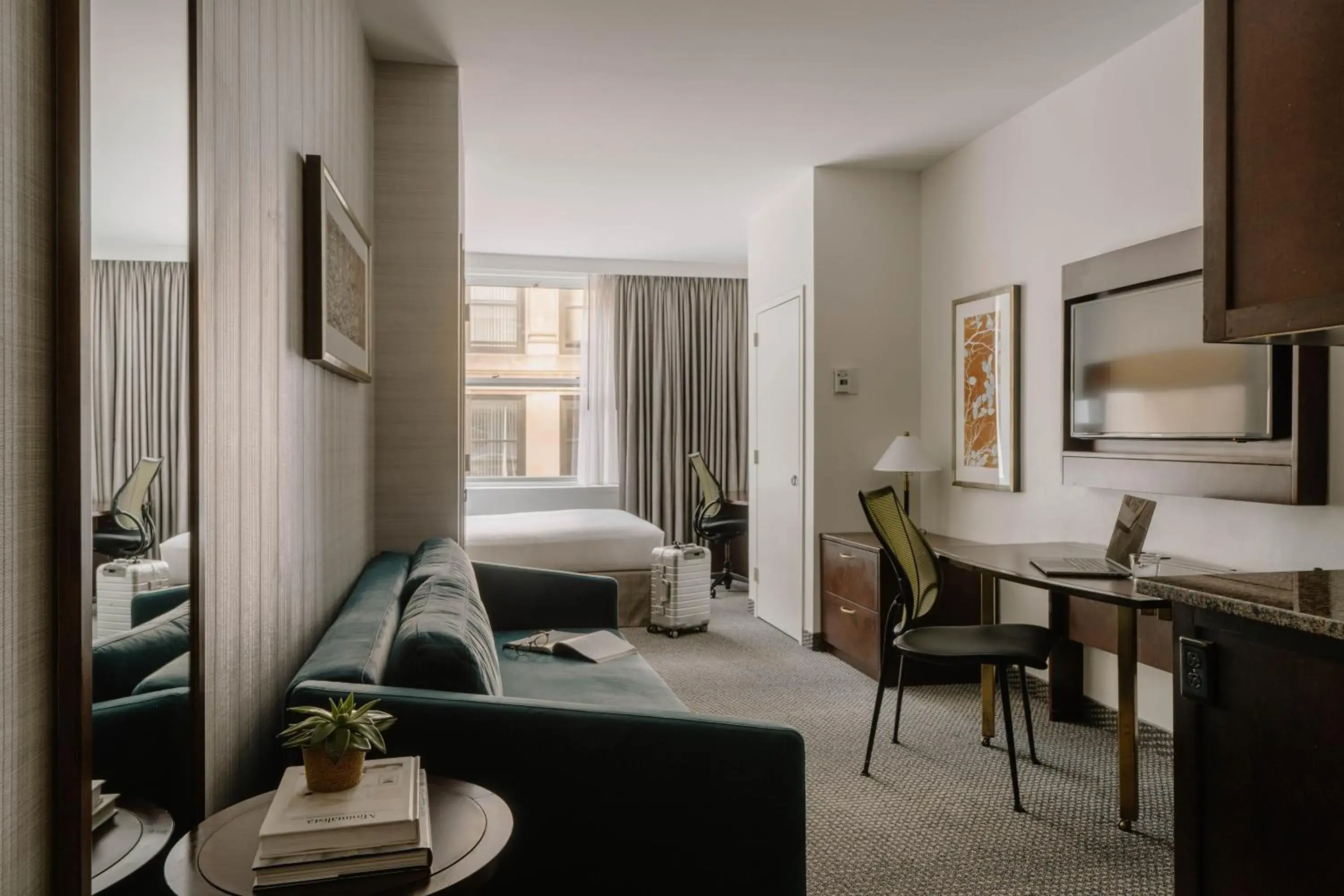 One Bedroom Suite with Kitchenette in Club Quarters Hotel Faneuil Hall, Boston One Bedroom Suite with Kitchenette in Club Quarters Hotel Faneuil Hall, Boston