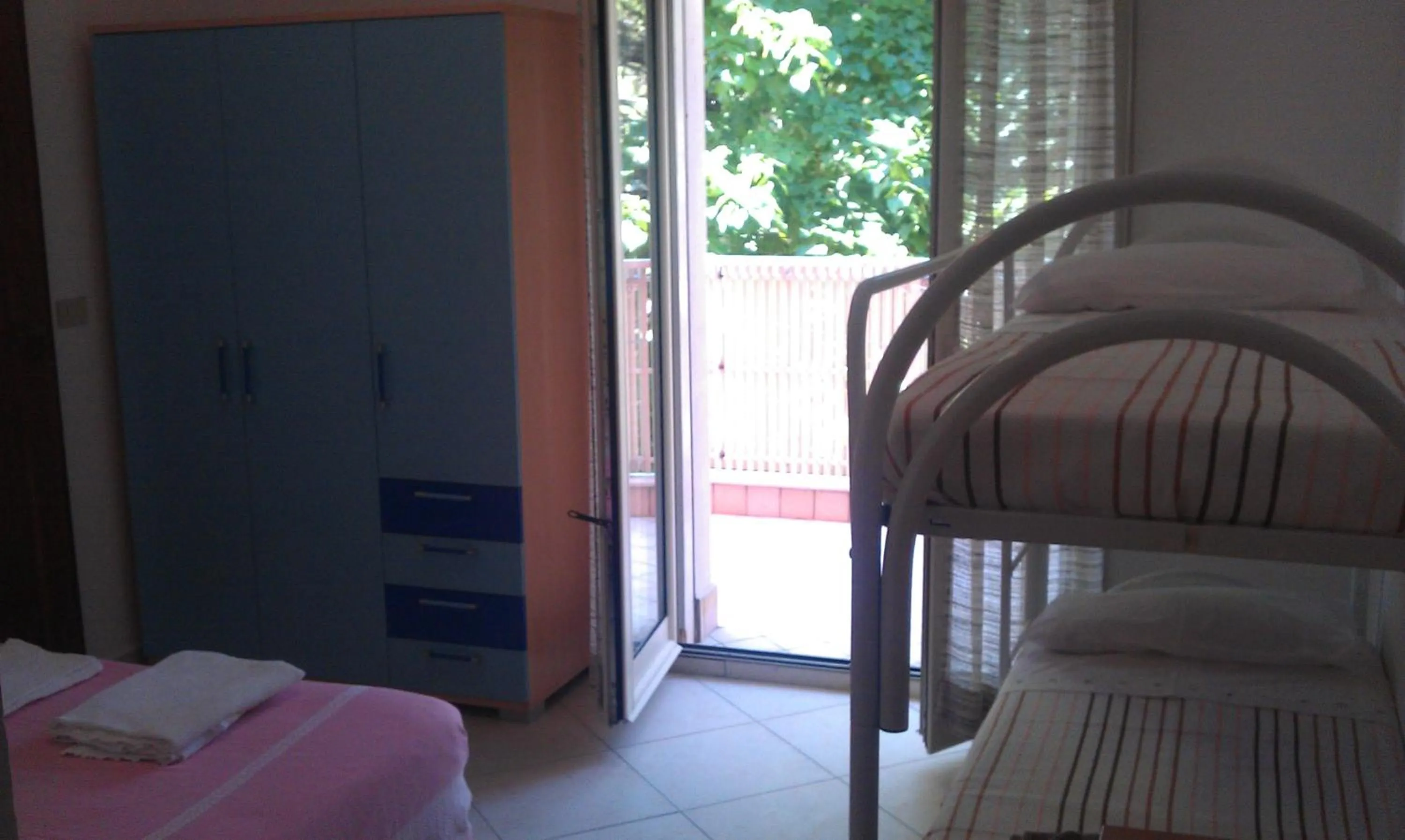 bunk bed, Bed in Hotel Edelweiss