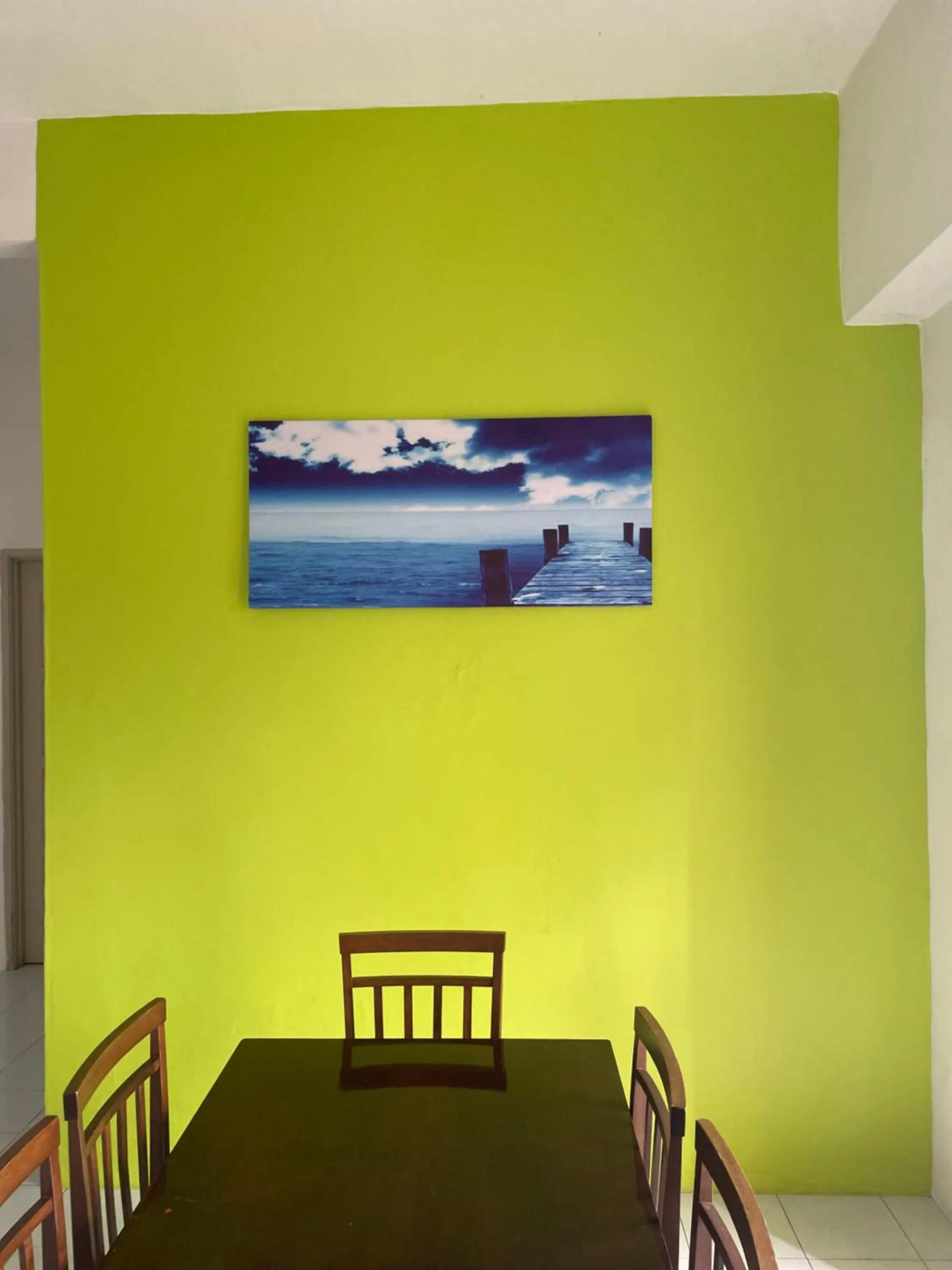 Living room in Dindings Pantai Desair Apartment By DPD