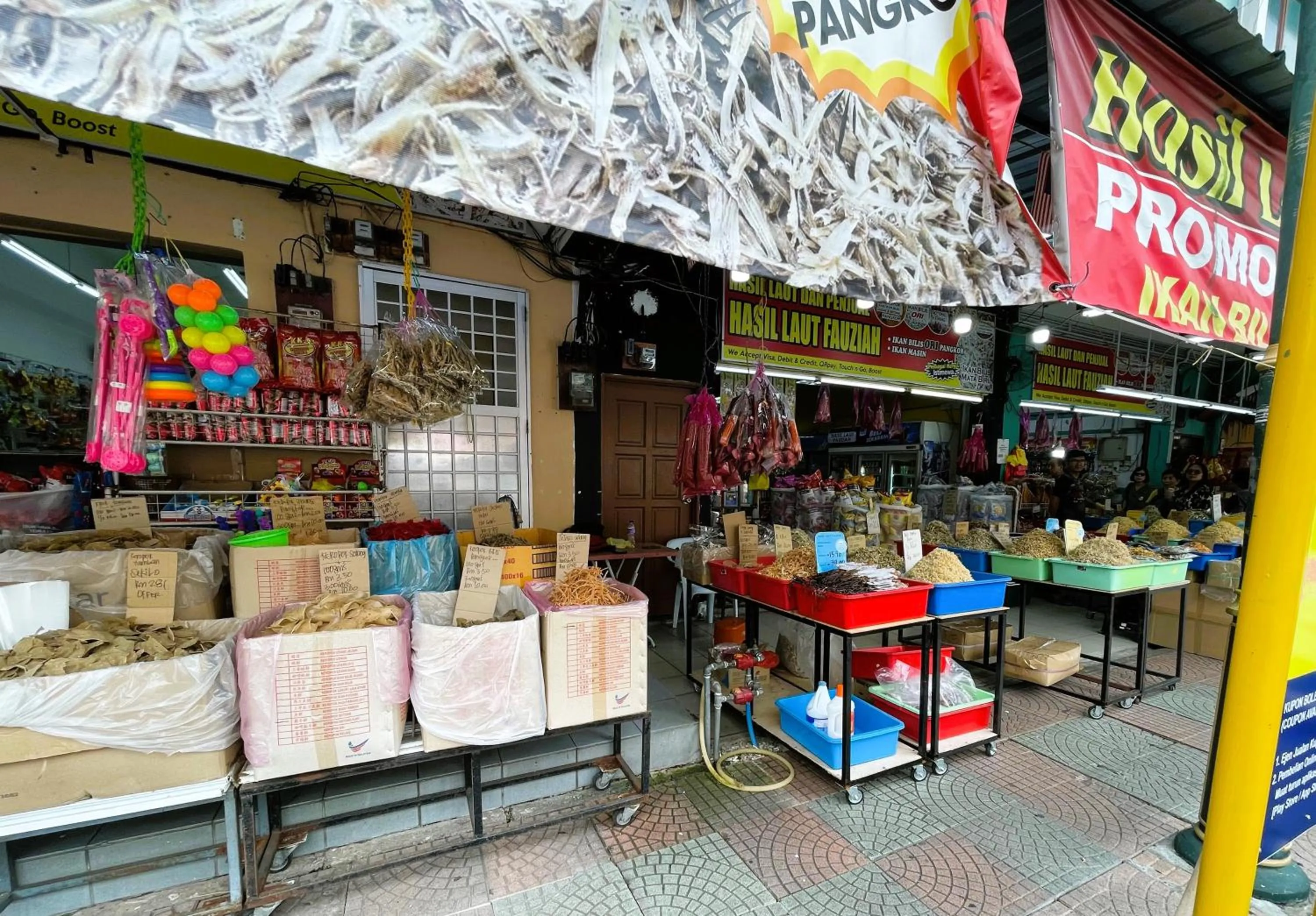 Nearby landmark in Dindings Pantai Desair Apartment By DPD