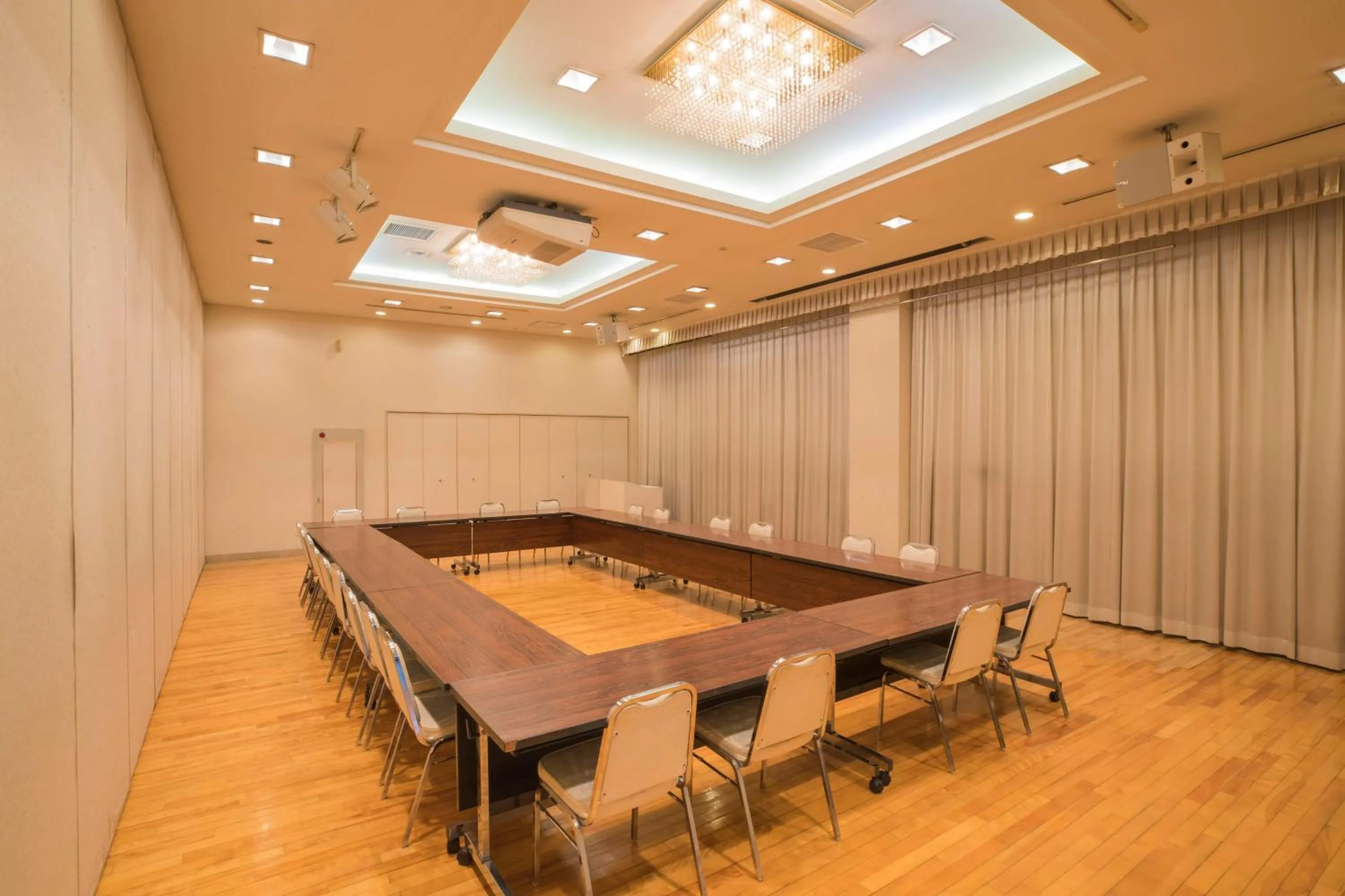 Meeting/conference room in Yutoriro Bandai Atami