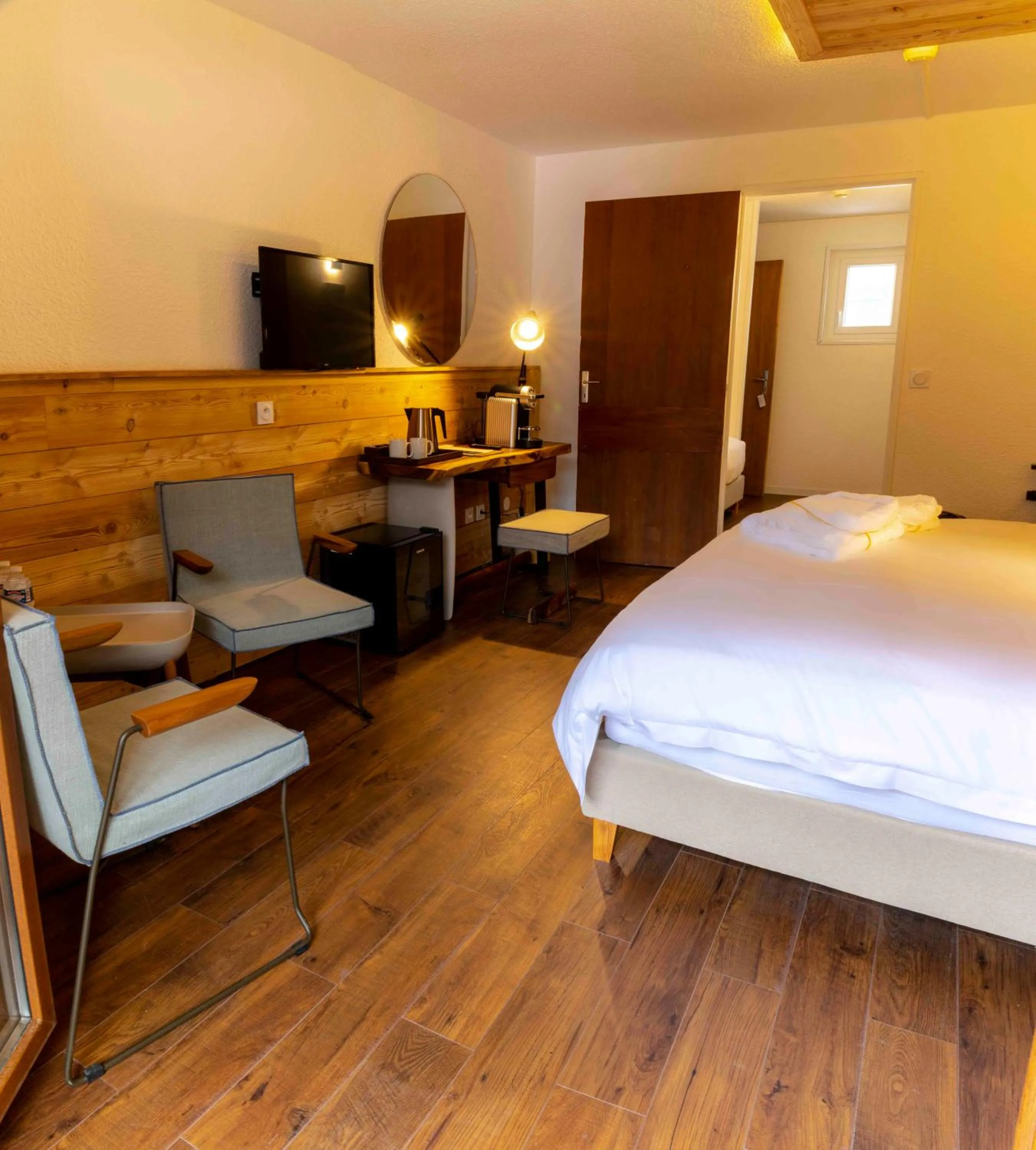 Bed in Hotel SNOW CHILL