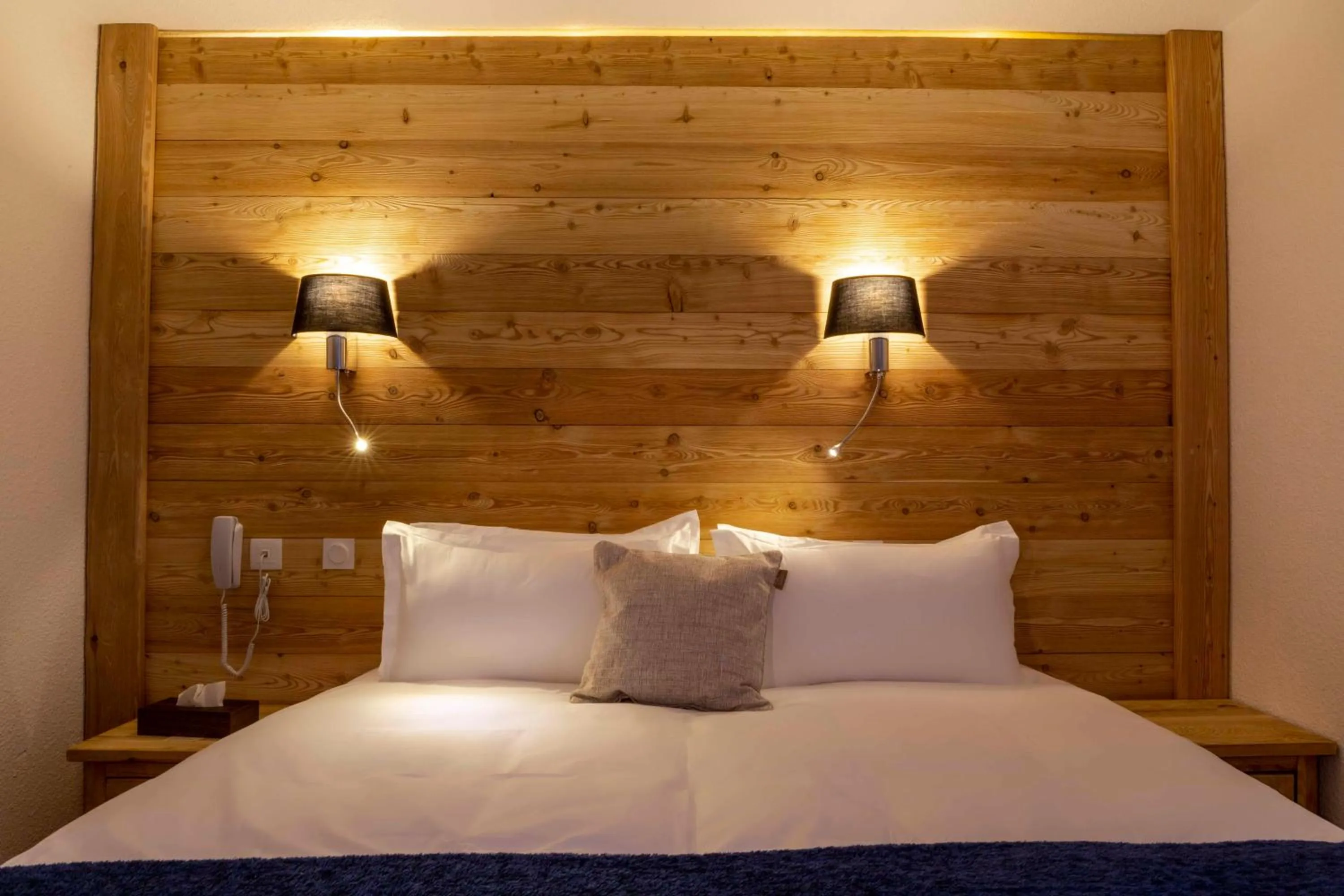 Bed in Hotel SNOW CHILL