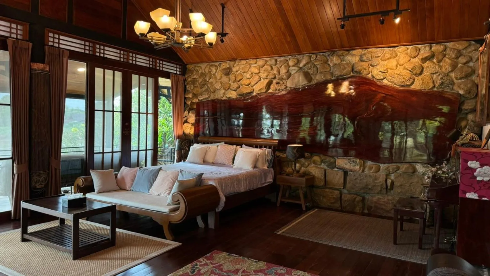 Bedroom, Bed in Cattani's Riverside Home