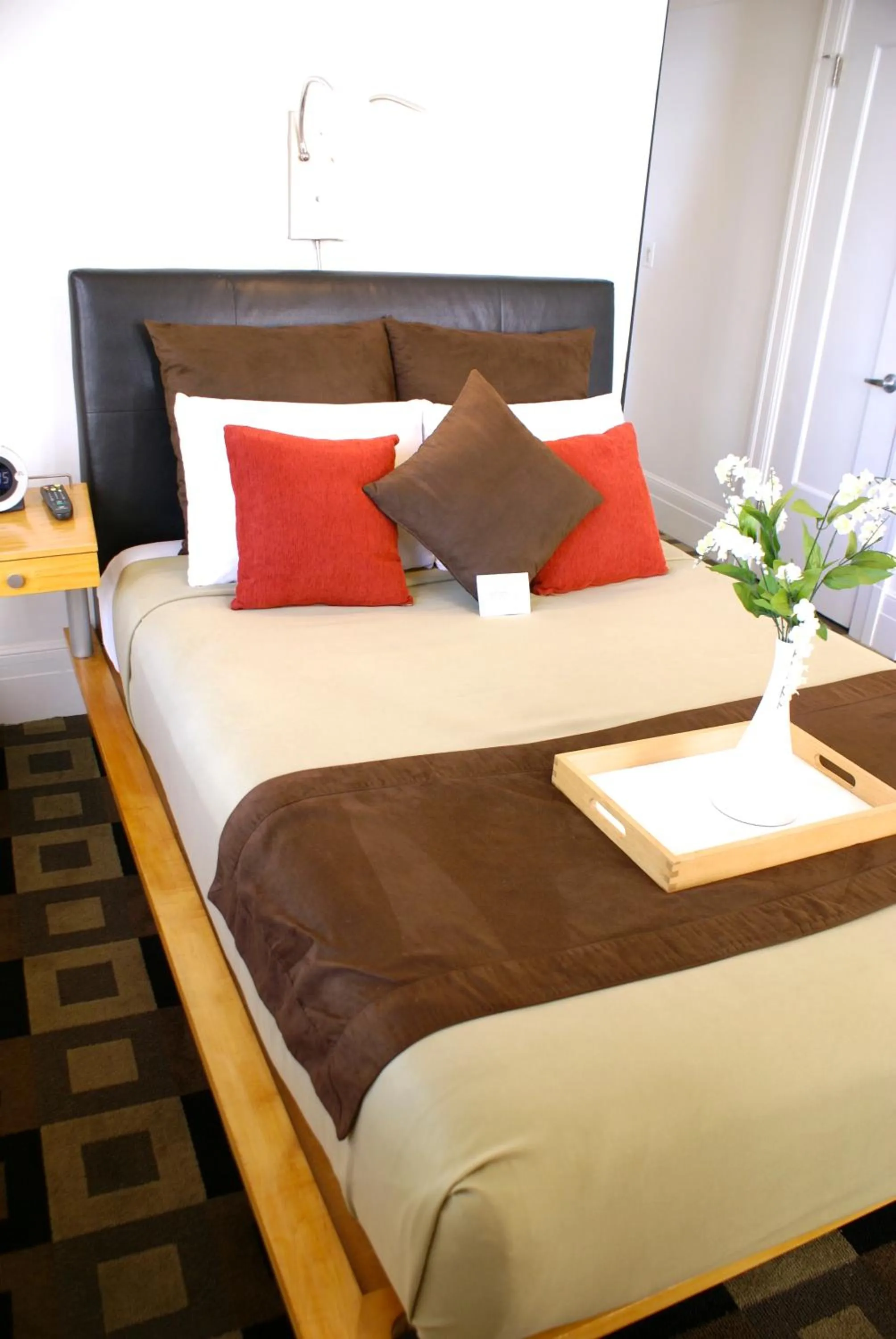 Bed in The Mosser Hotel