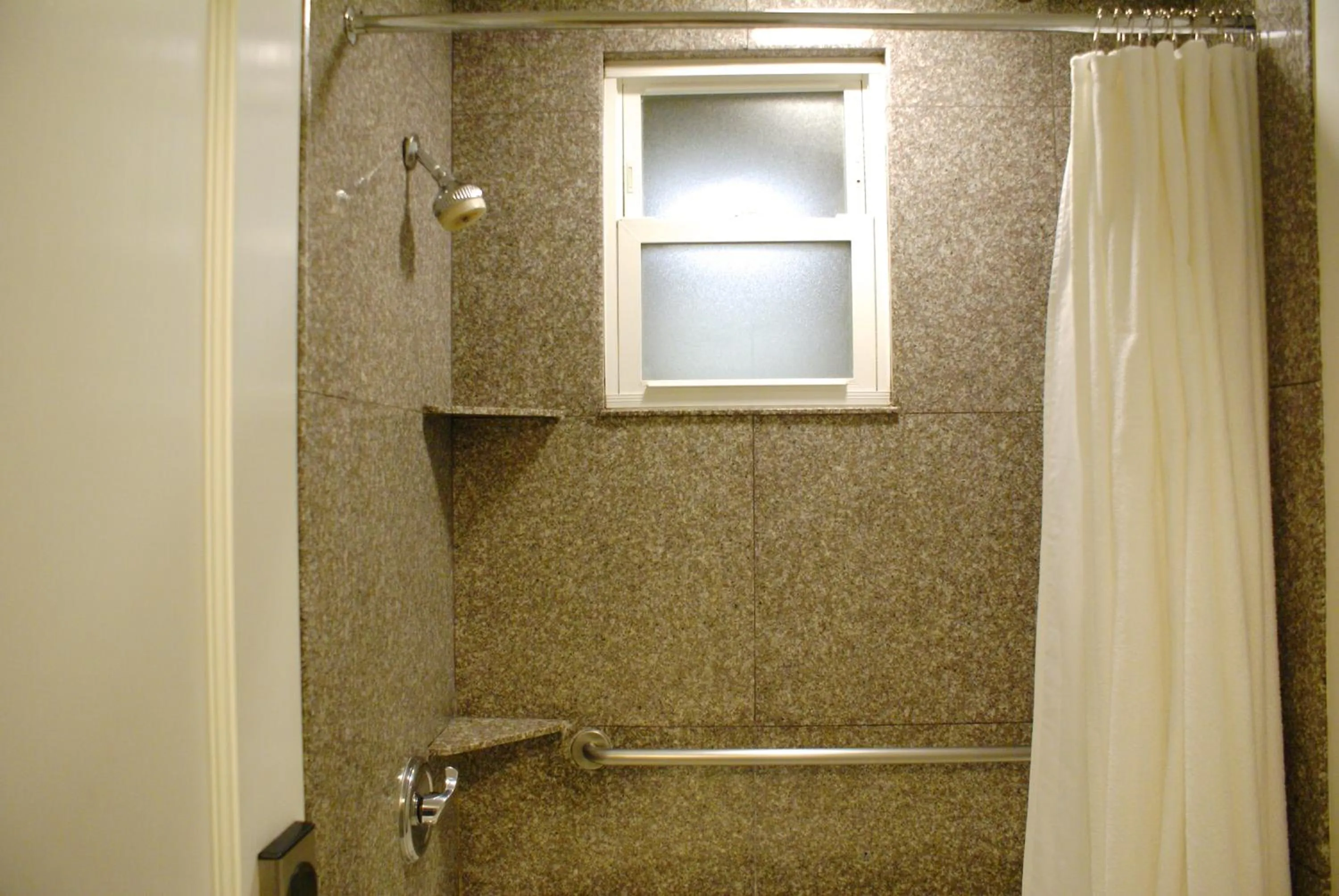 Bathroom in The Mosser Hotel