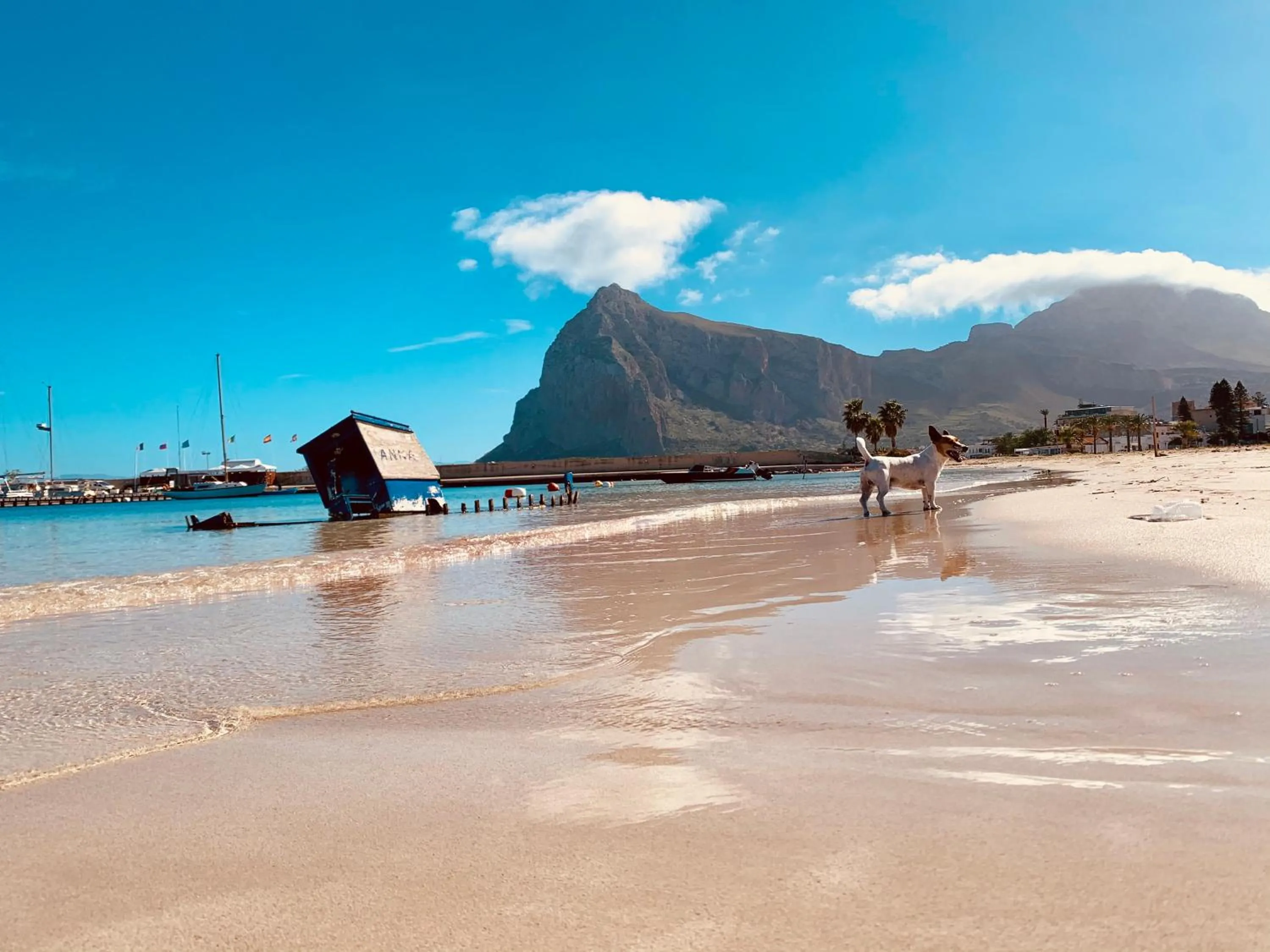 People in La Terrazza Di San Vito