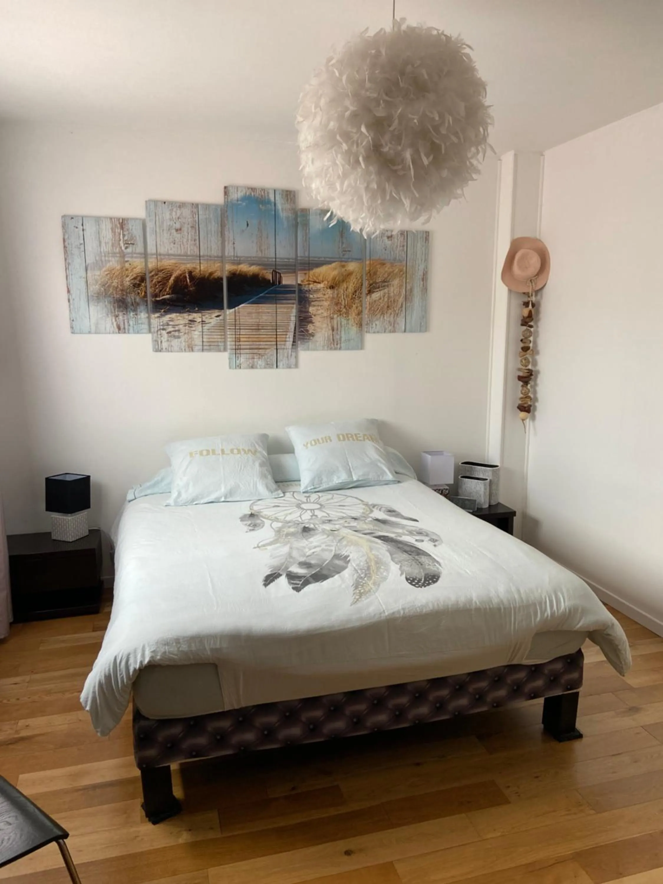 Bed in Chambres dans villa avec piscine