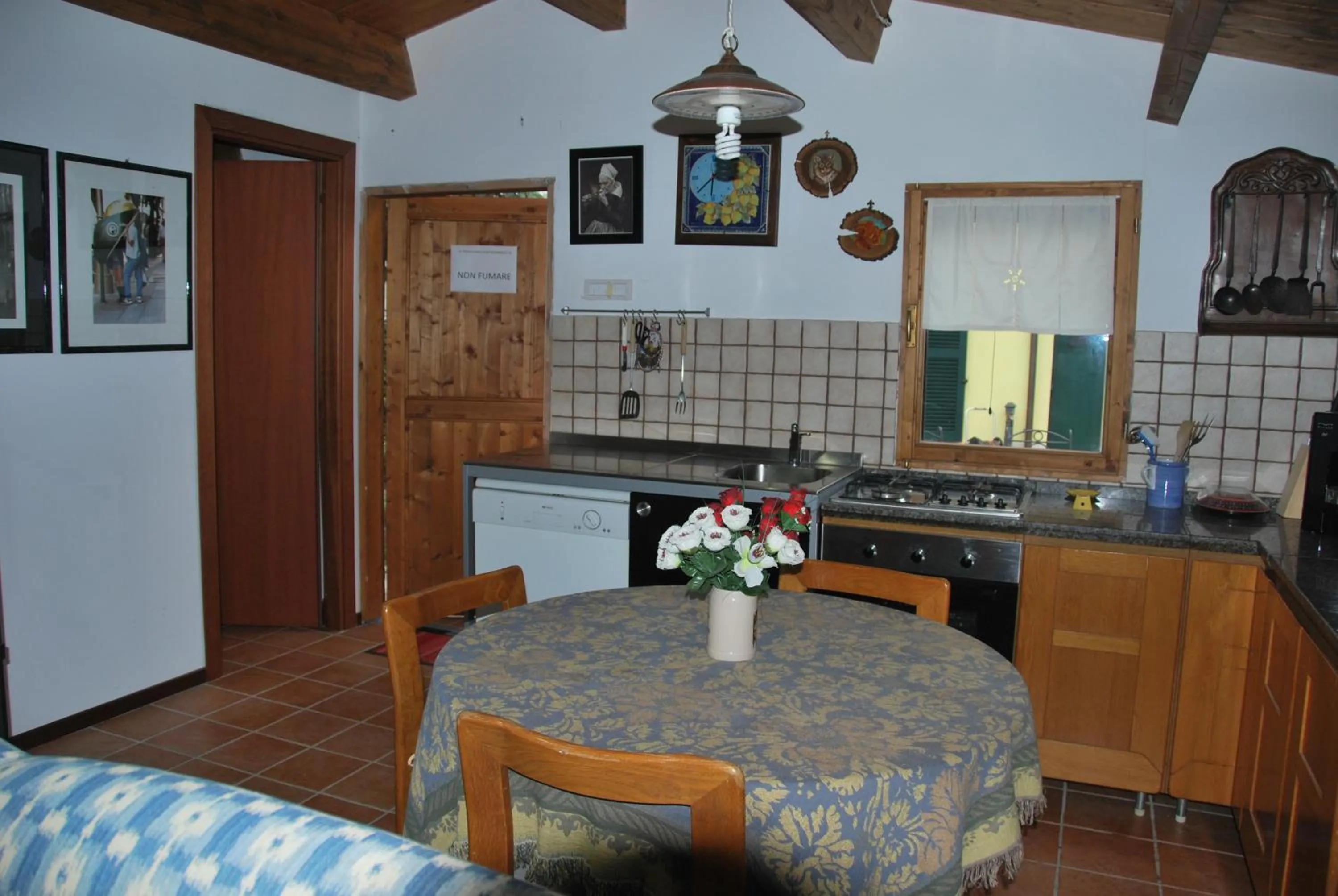 Kitchen or kitchenette in B&B Percorso Verde