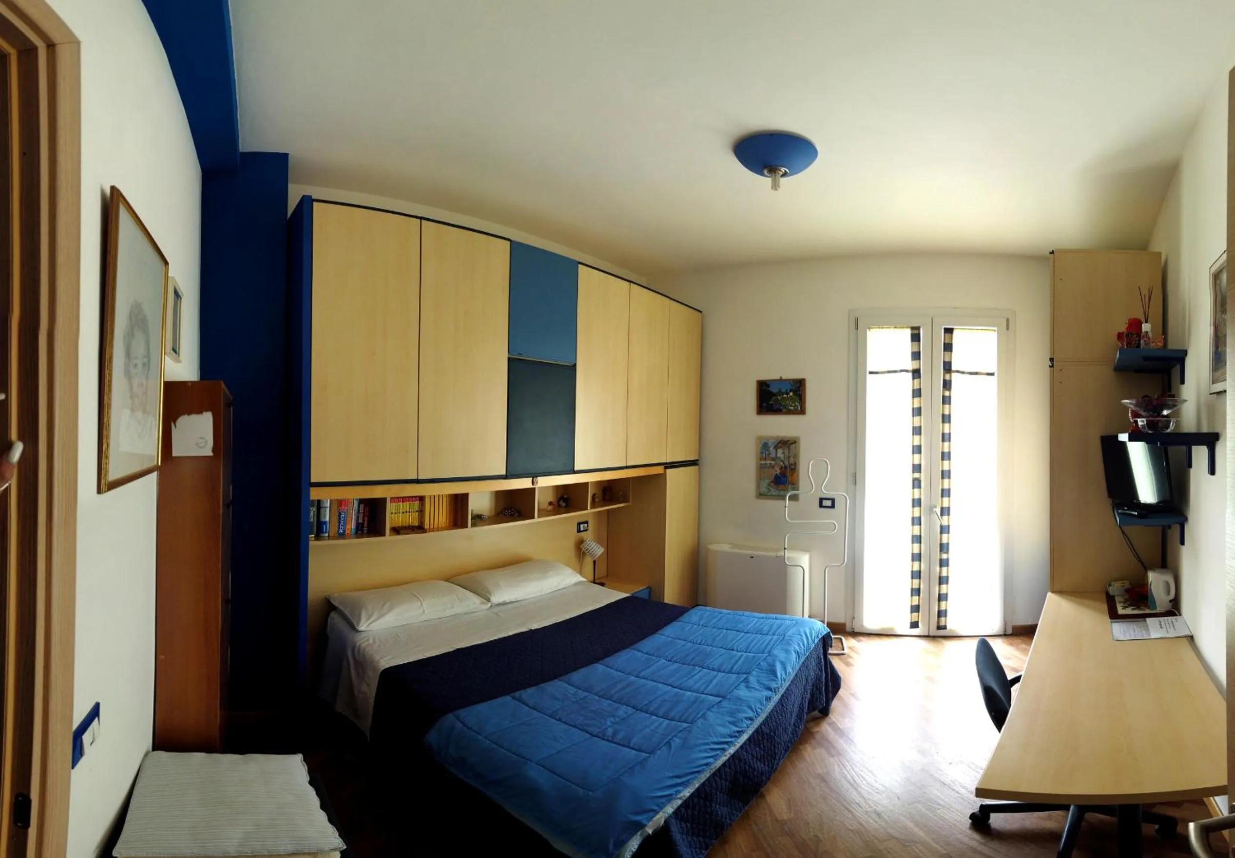 Photo of the whole room, Bed in B&B Percorso Verde