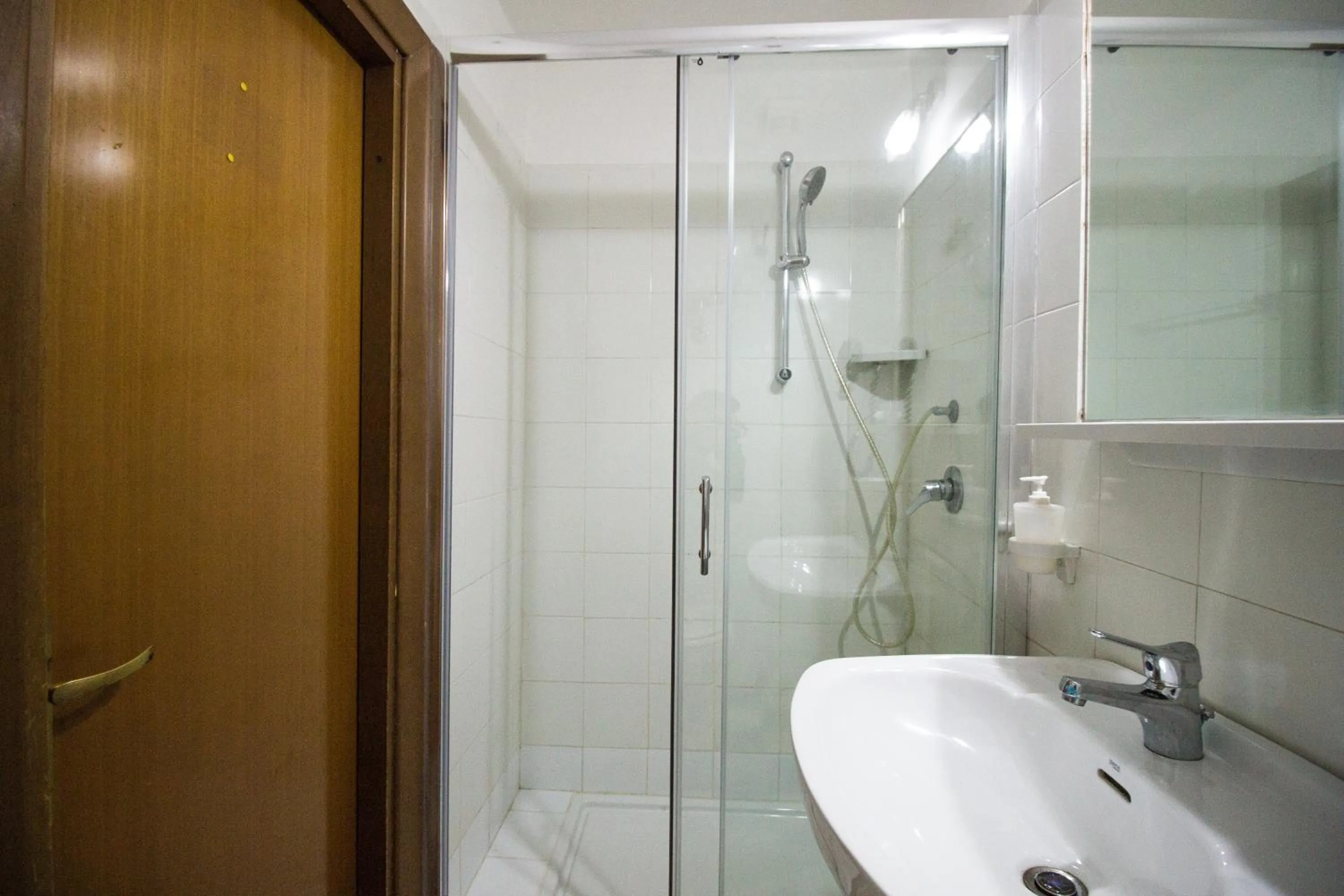 Bathroom in Aquarium Termini