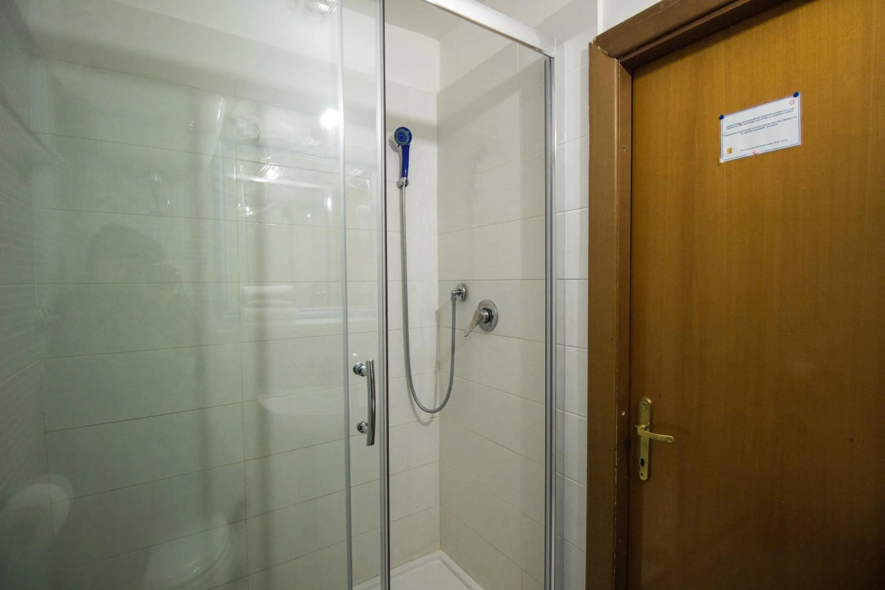 Bathroom in Aquarium Termini