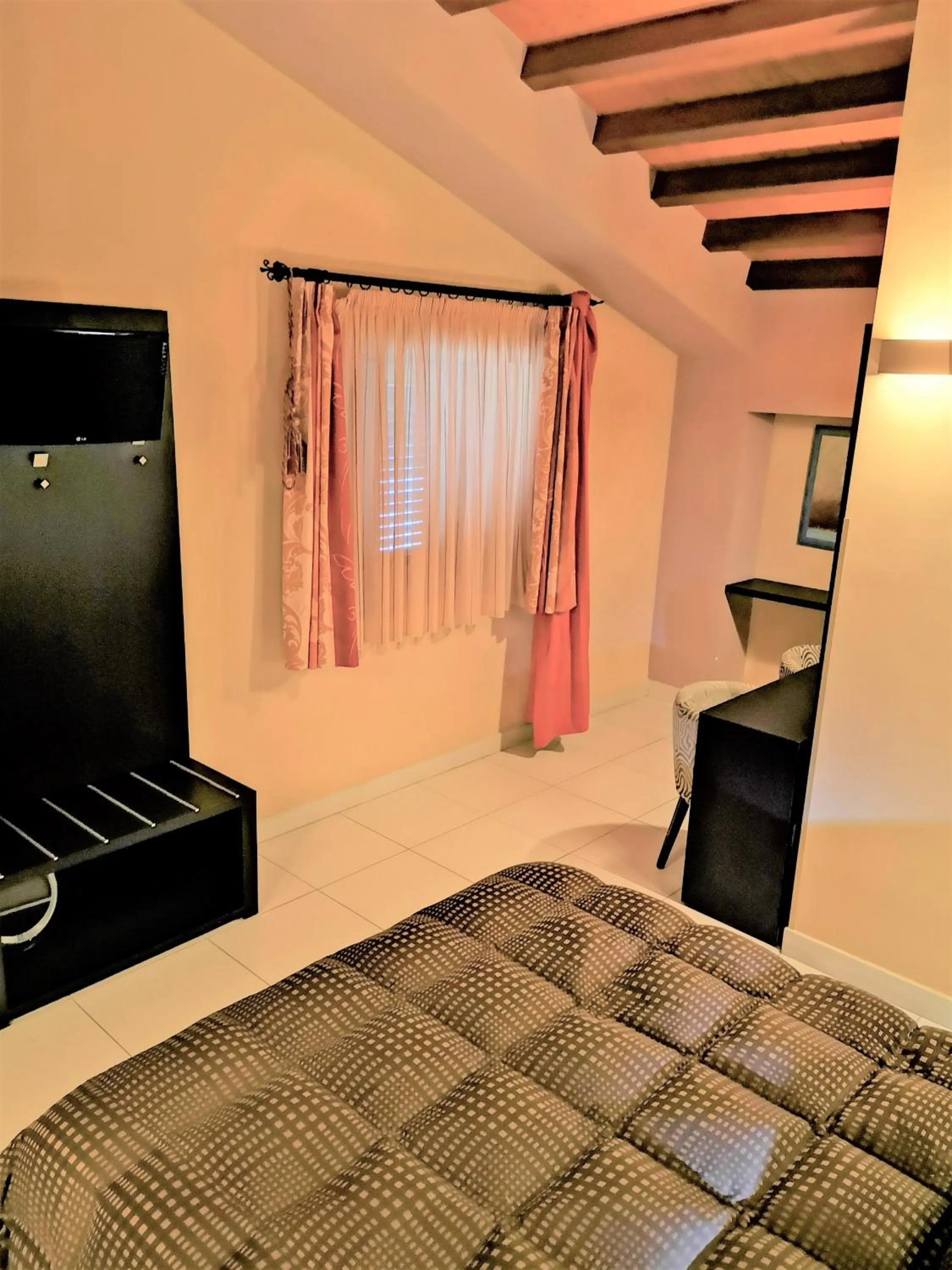 Bedroom, Bed in B&B Acireale - Il Cavalluccio Marino Fronte Mare