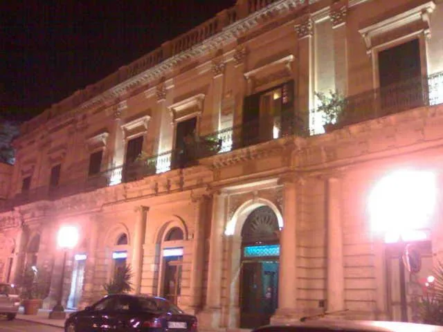 Facade/entrance in B&B Conte Ruggero