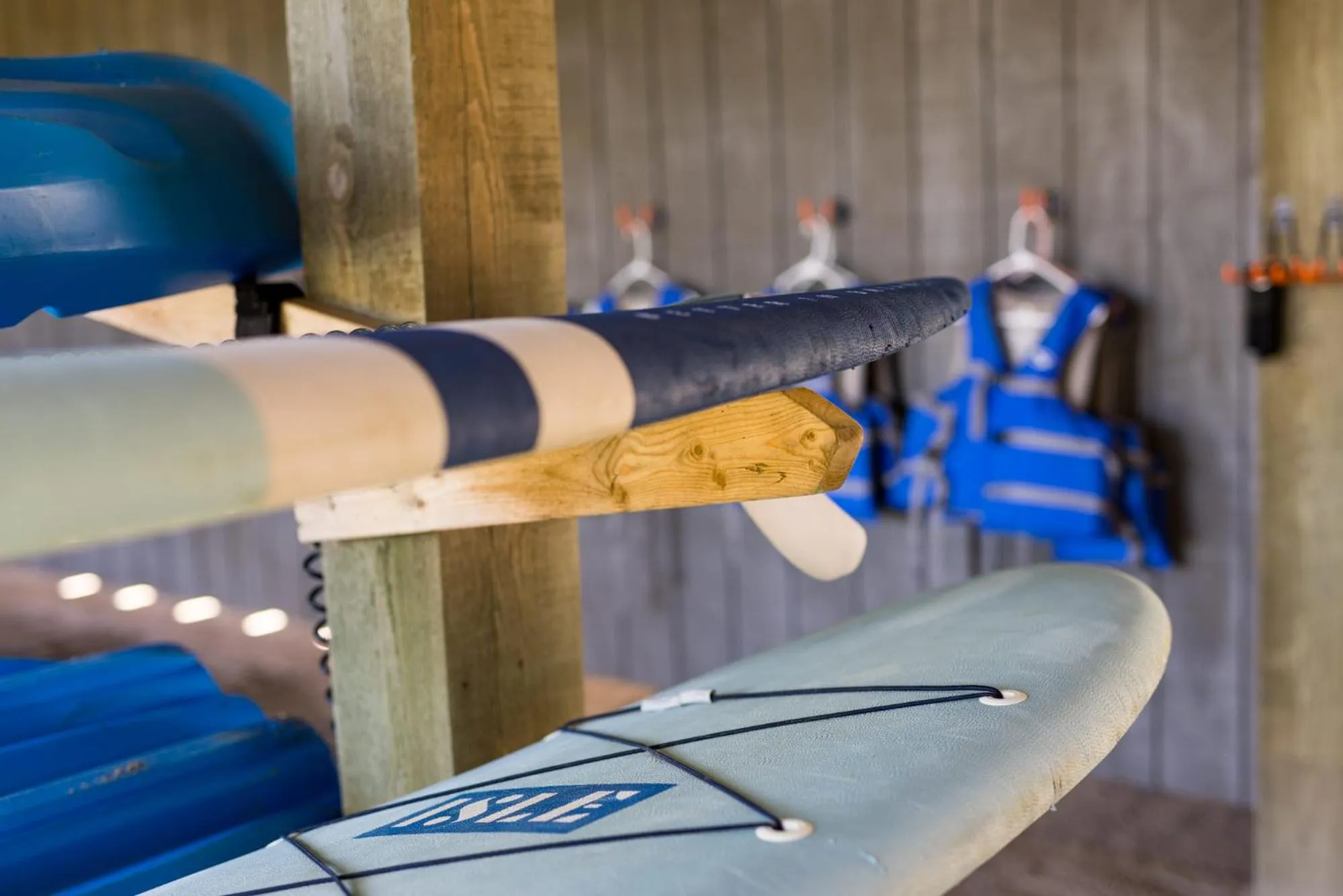 The Burrus House Inn Waterfront Suites