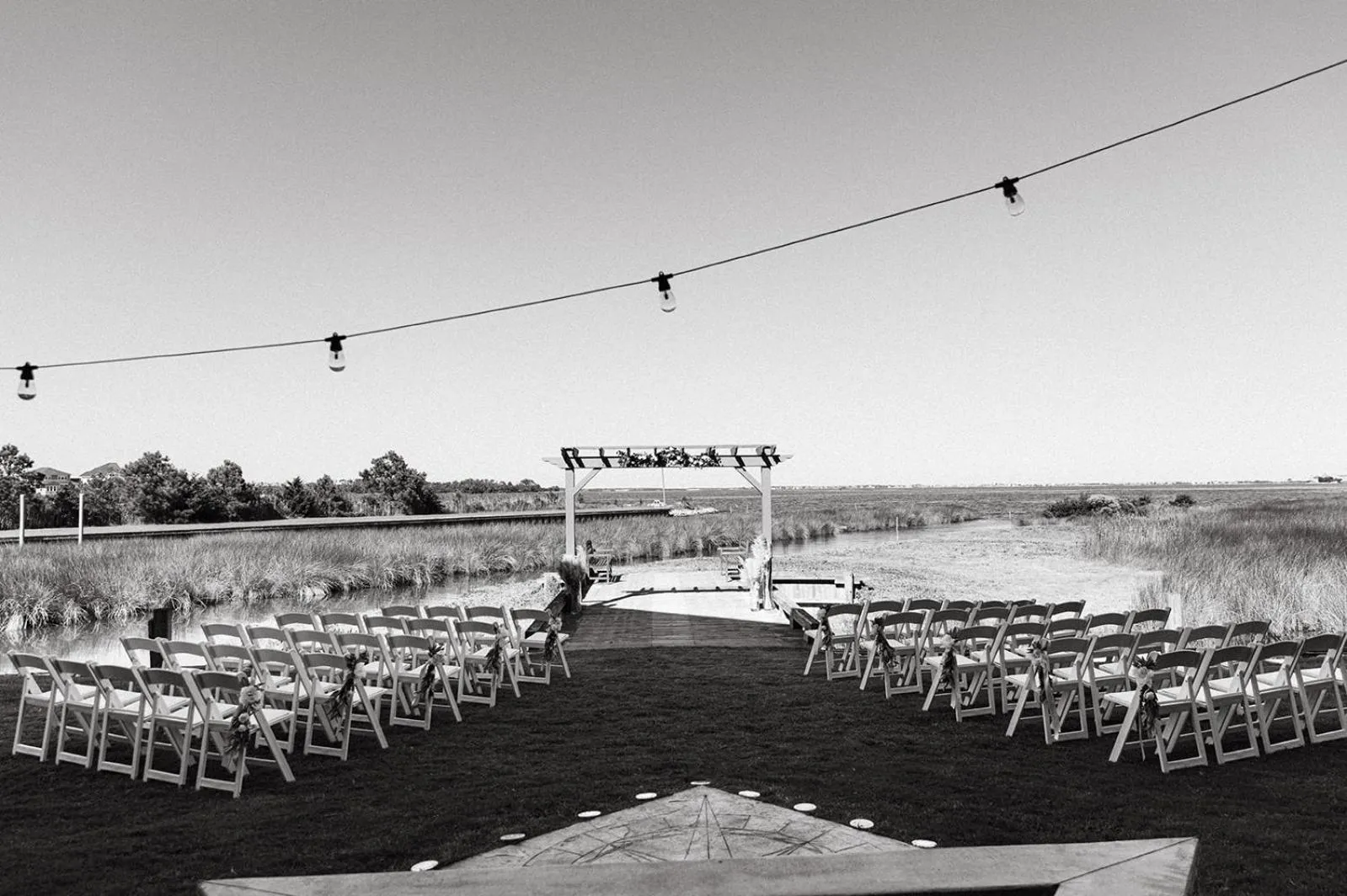 The Burrus House Inn Waterfront Suites