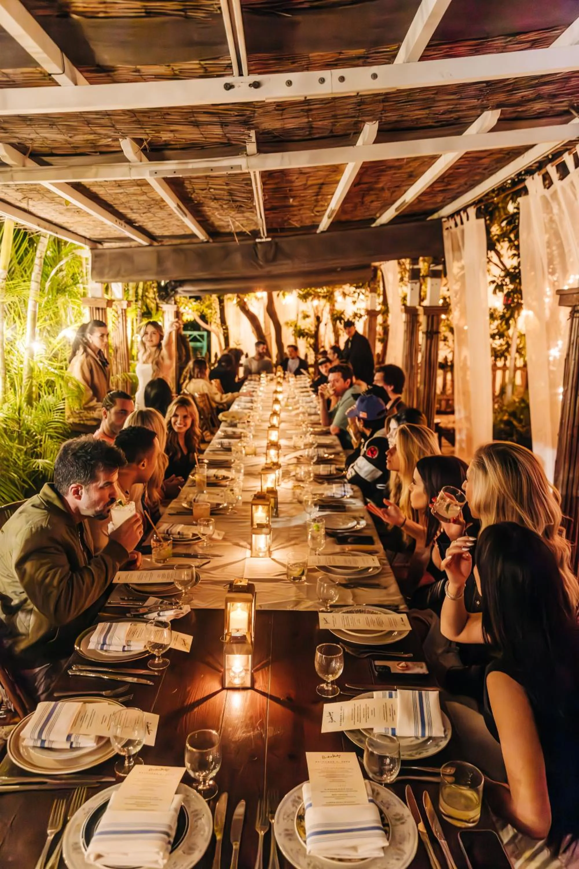 Restaurant/places to eat in Freehand Miami