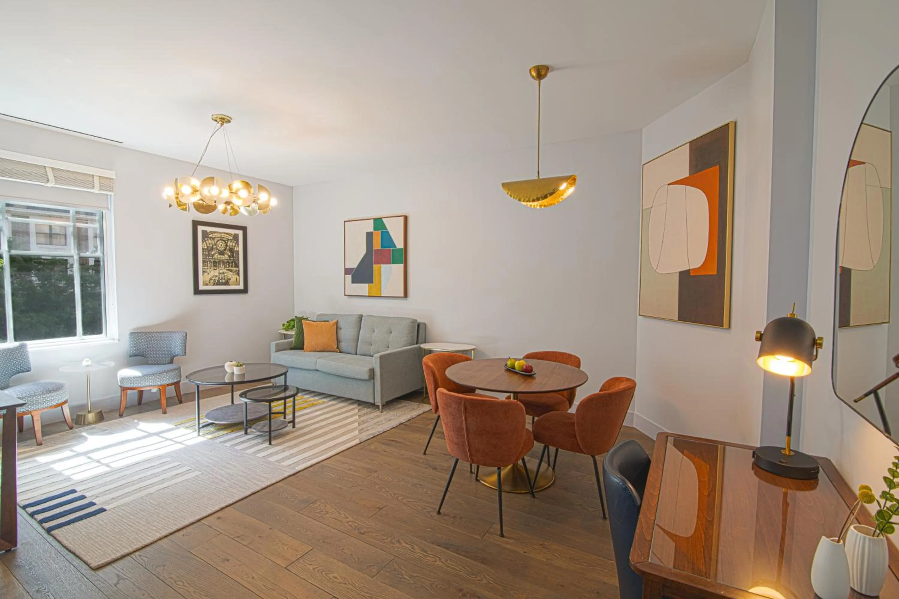 Seating area in Hotel Belleclaire Central Park
