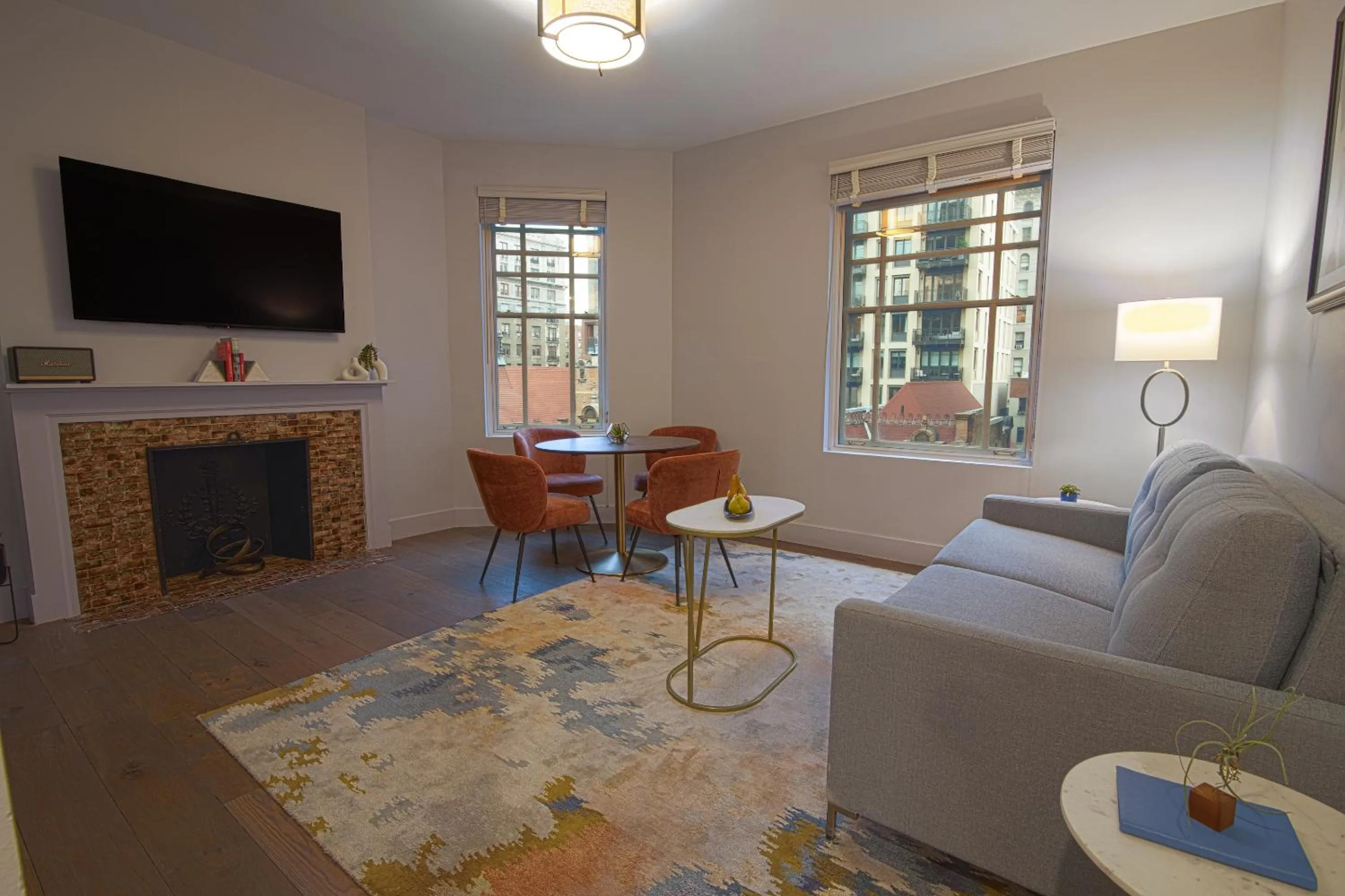 TV and multimedia in Hotel Belleclaire Central Park