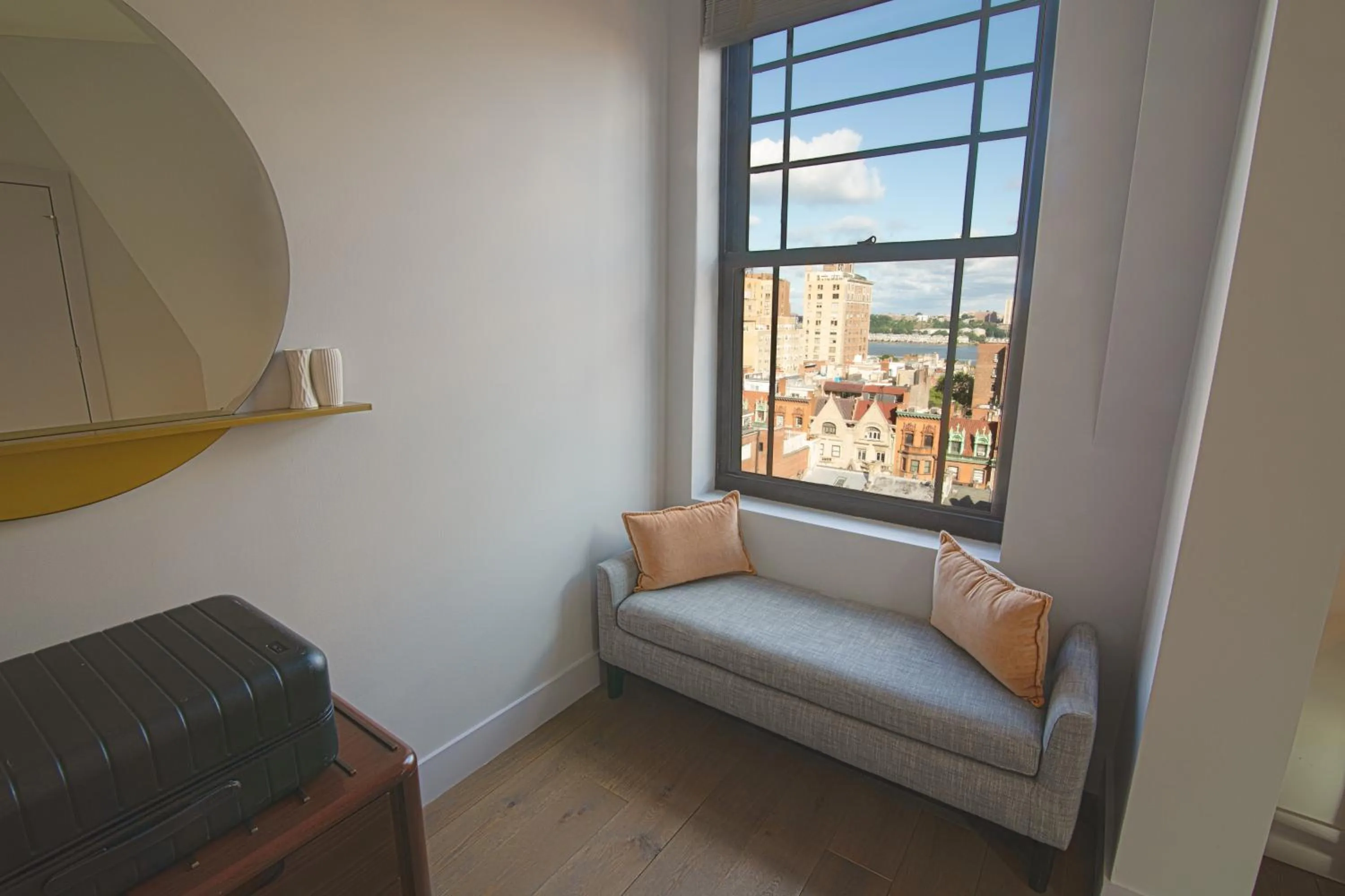 Seating area in Hotel Belleclaire Central Park