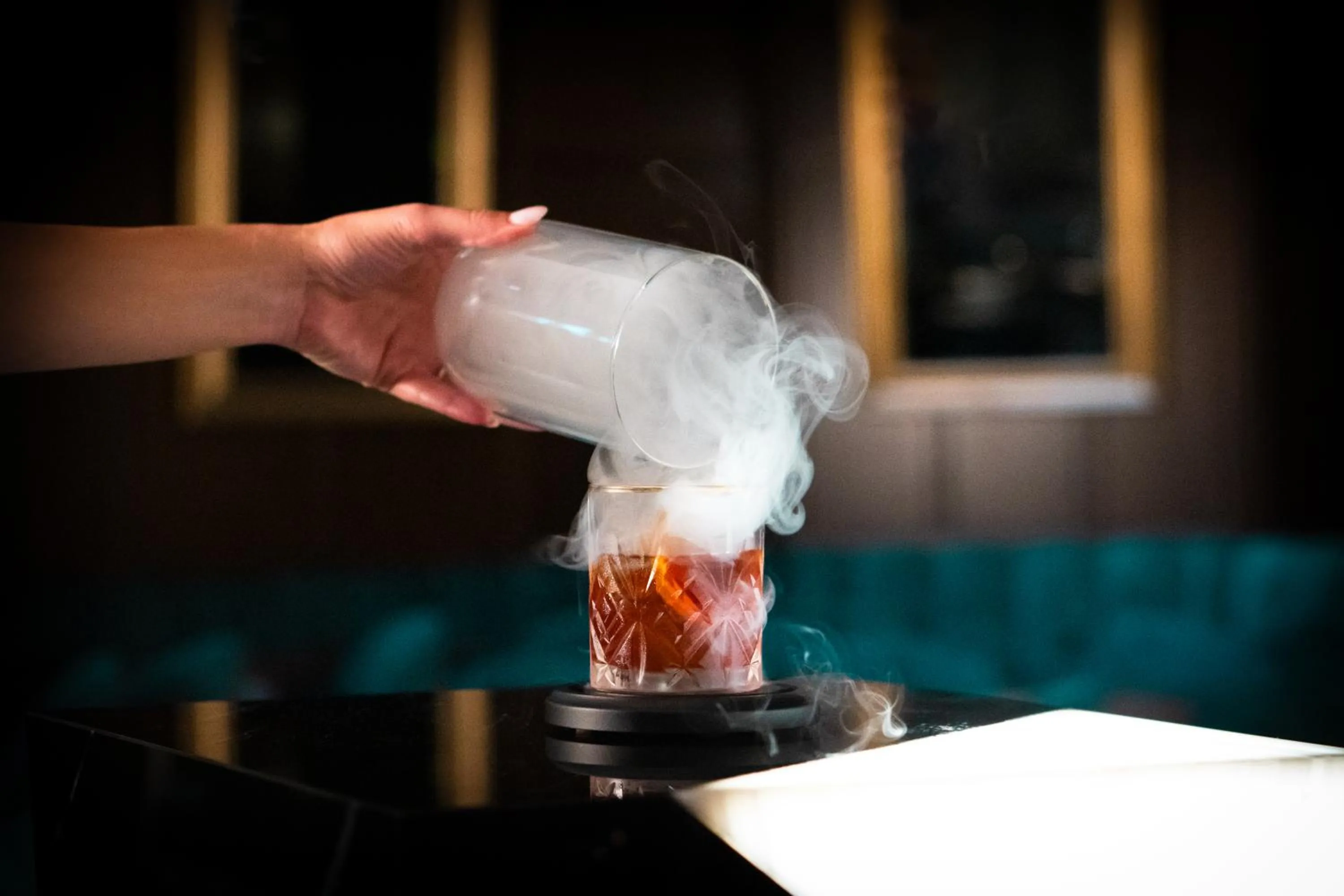 Food and drinks in Hotel Belleclaire Central Park