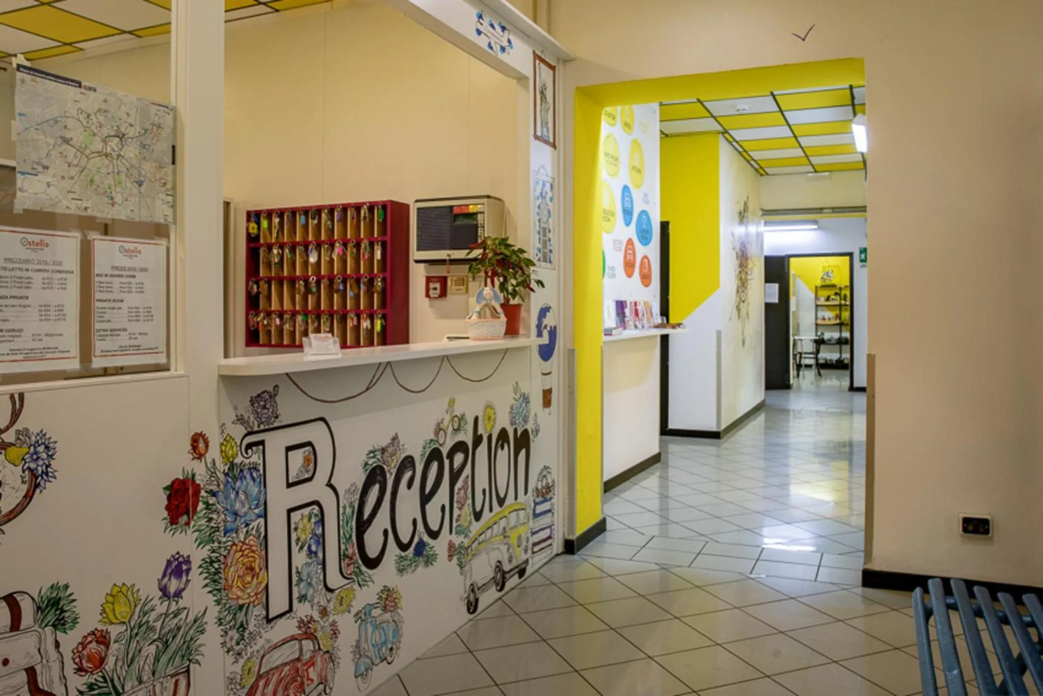 Lobby or reception in Ostello San Filippo Neri