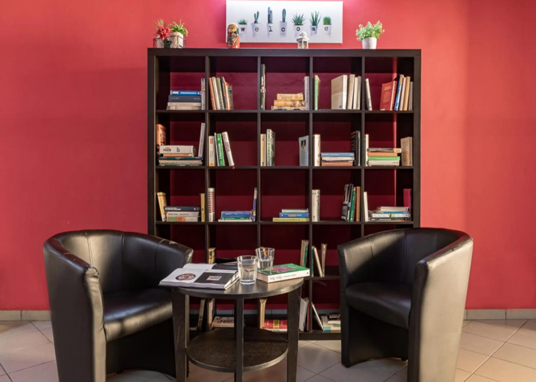 Library in Ostello San Filippo Neri