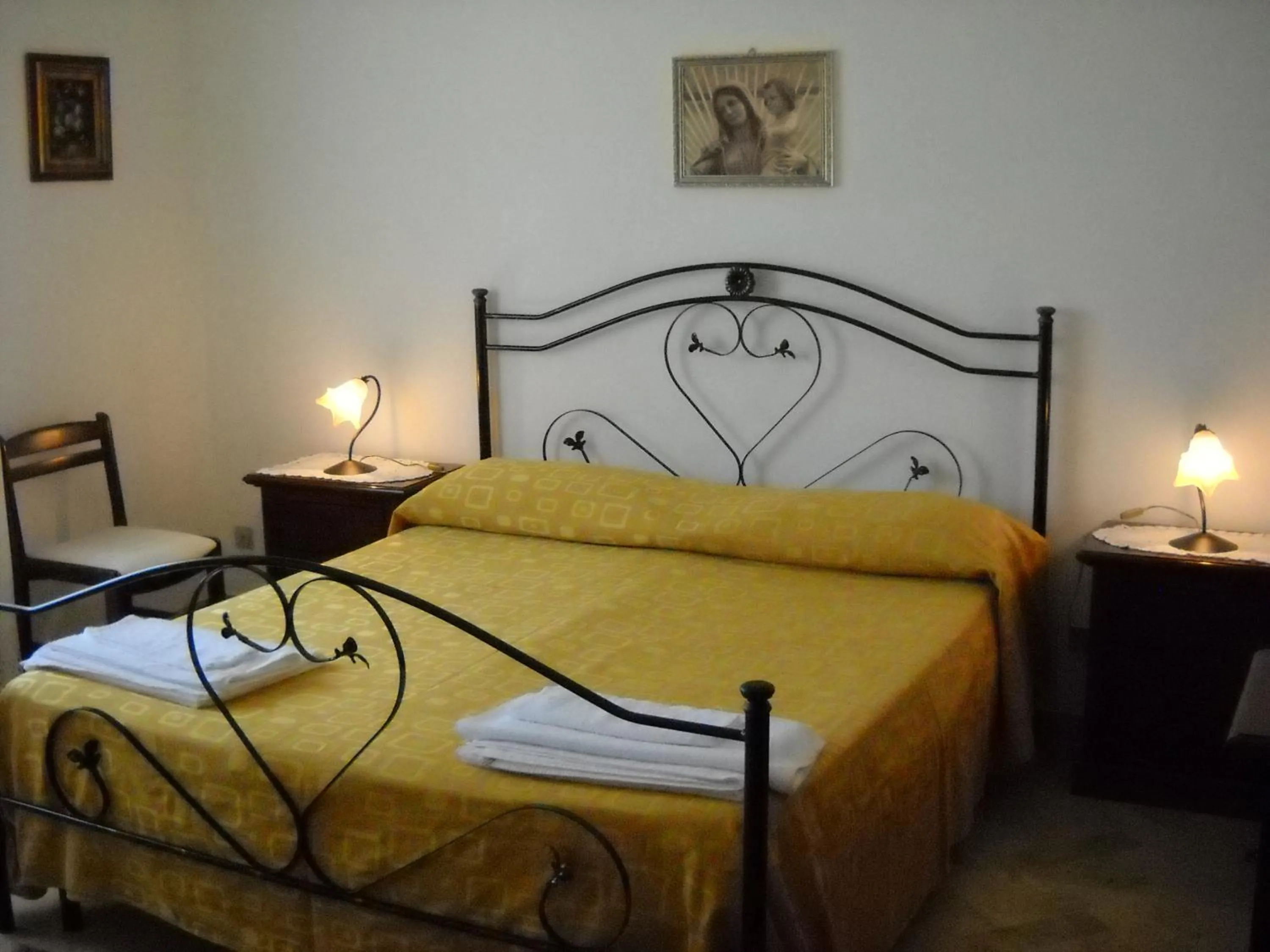 Bed in Santa Teresa