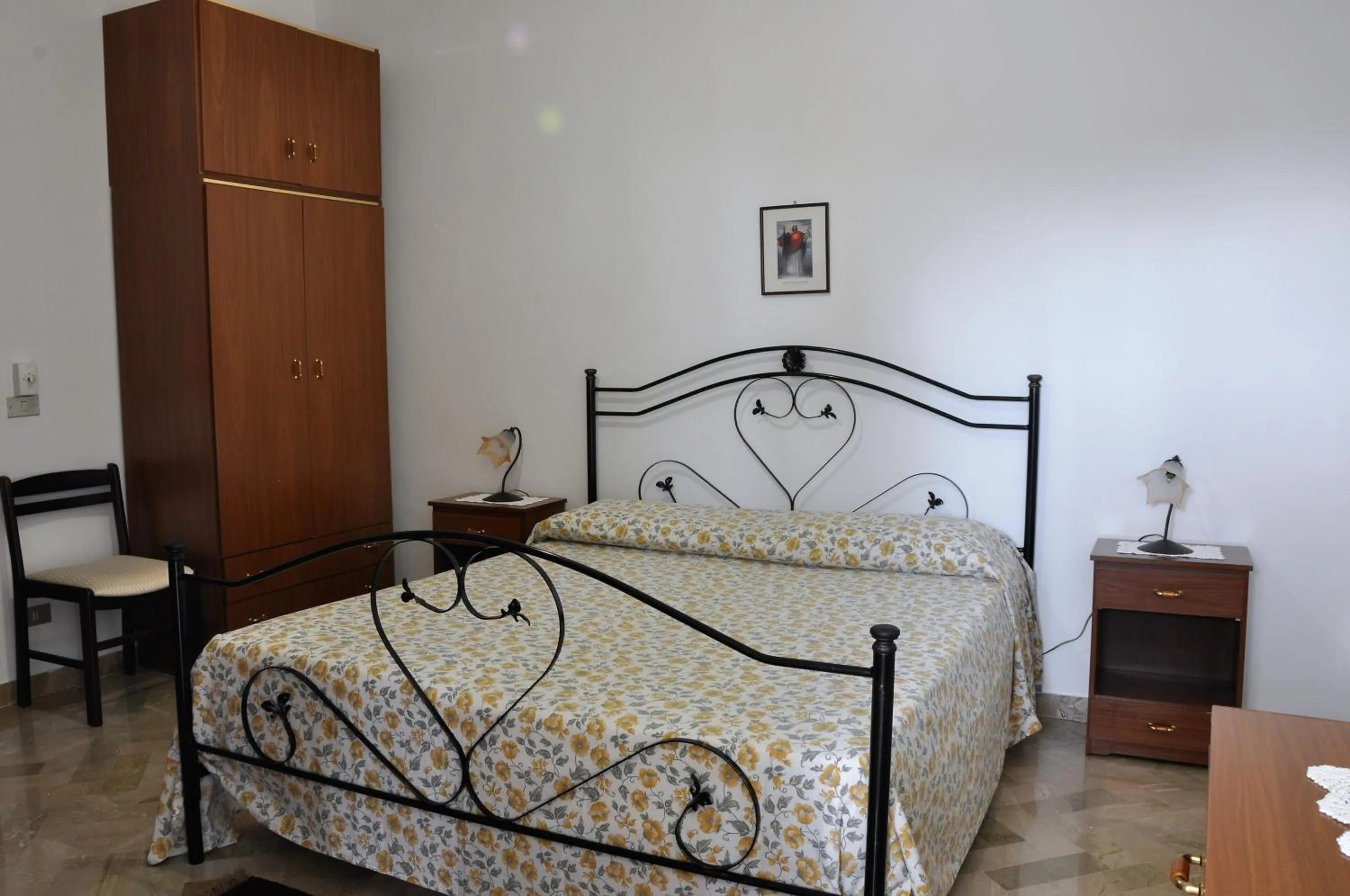 Bed in Santa Teresa