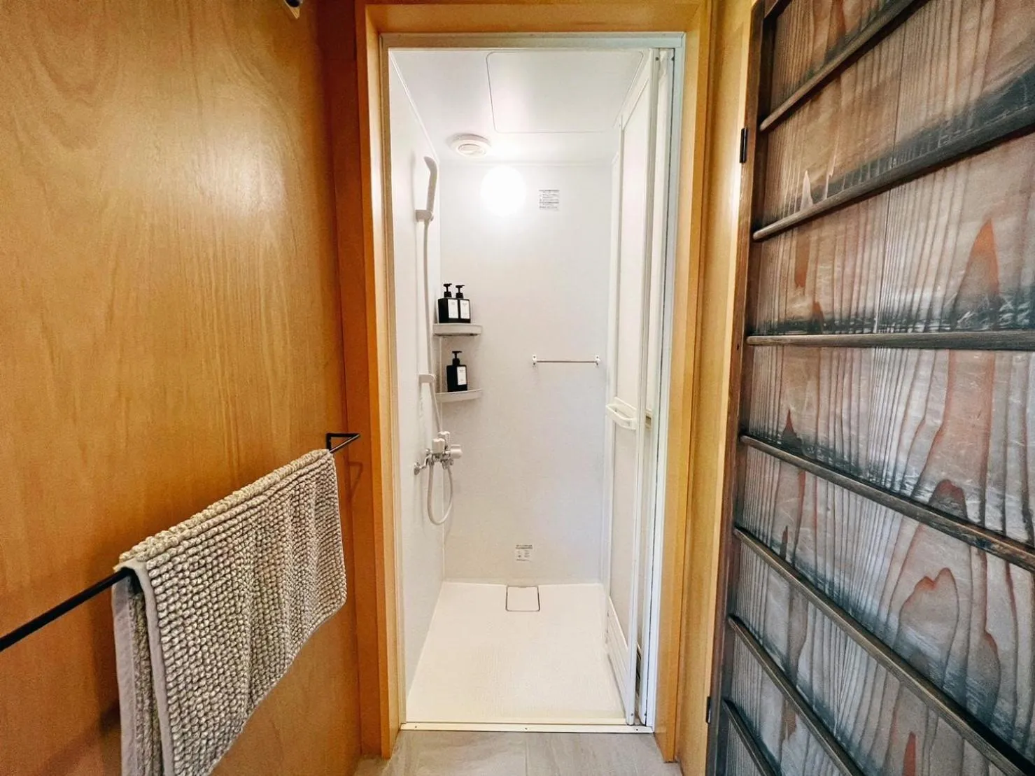 Bathroom in SUMITSUGU HOUSE Grandpa