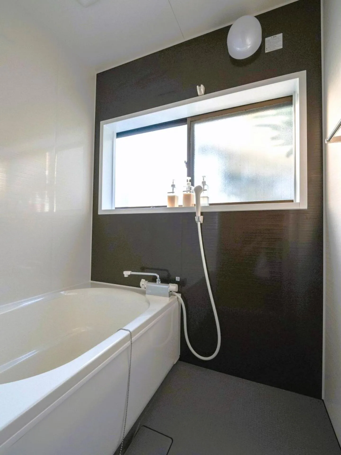 Bath in SUMITSUGU HOUSE Grandpa