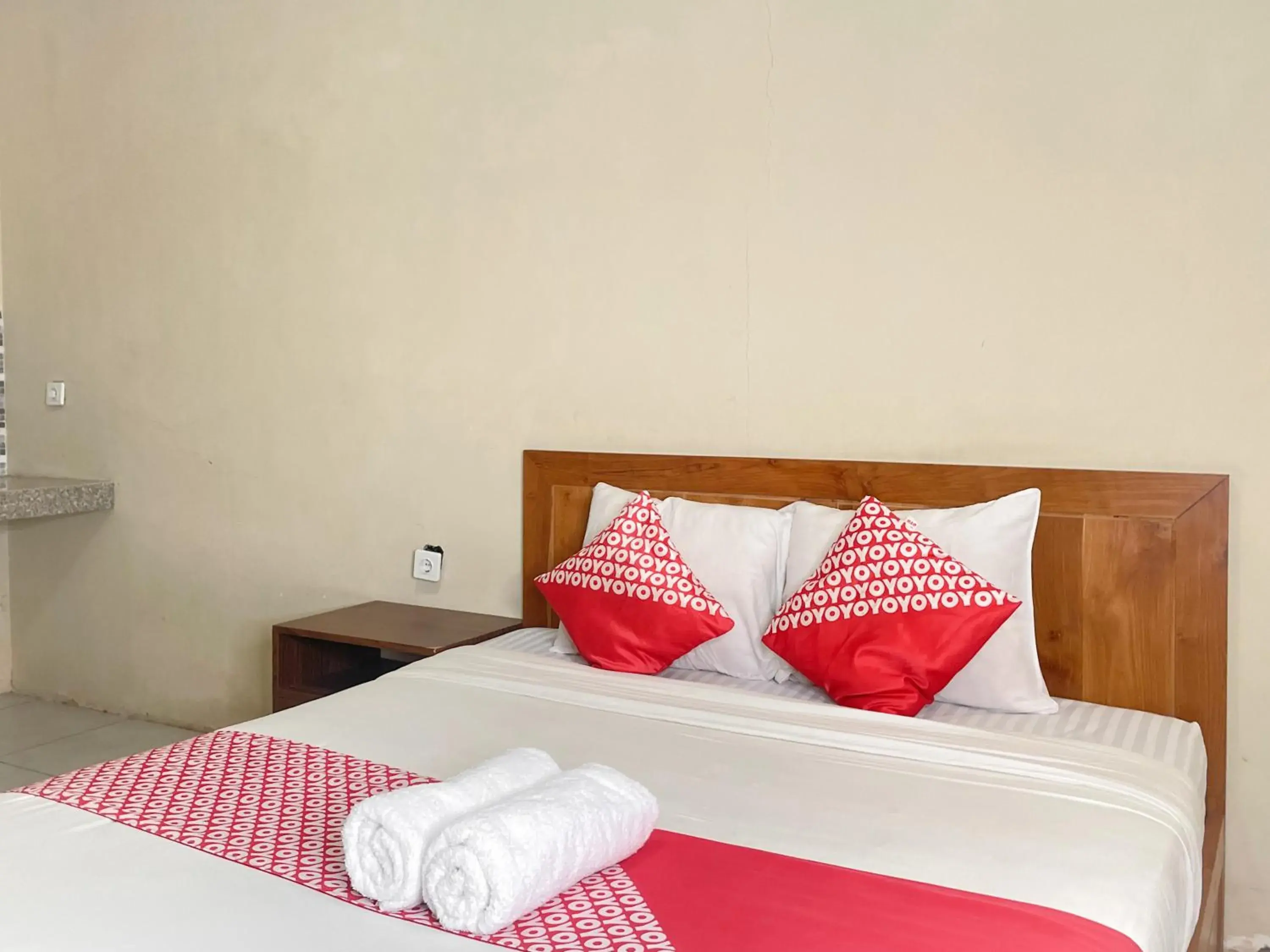 Deluxe Double Room in Hotel O Kate'el Inn Deluxe Double Room in Hotel O Kate'el Inn